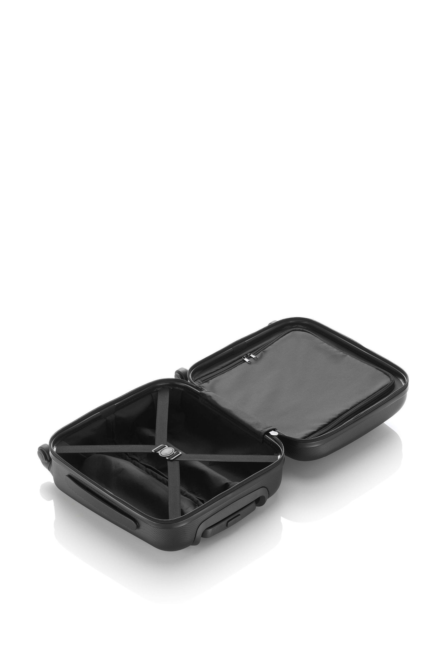 Tripp black outlet cabin suitcase