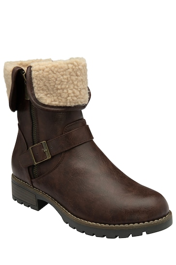 Lotus Brown Zip-Up Ankle Boots
