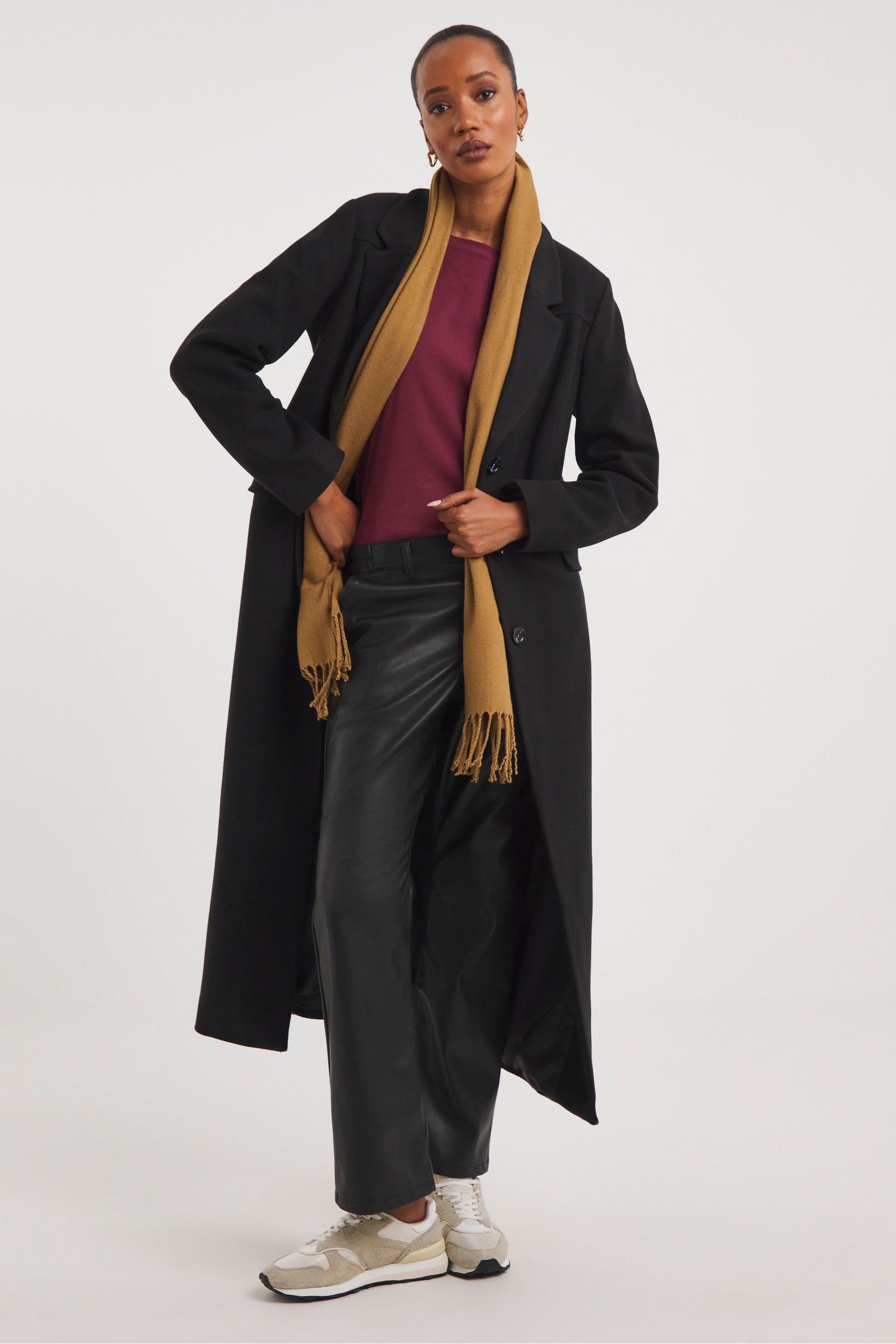 Slim black coat sale