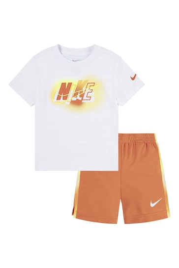 Nike Orange Little Kids Hazy Rays T-Shirt and Shorts Set