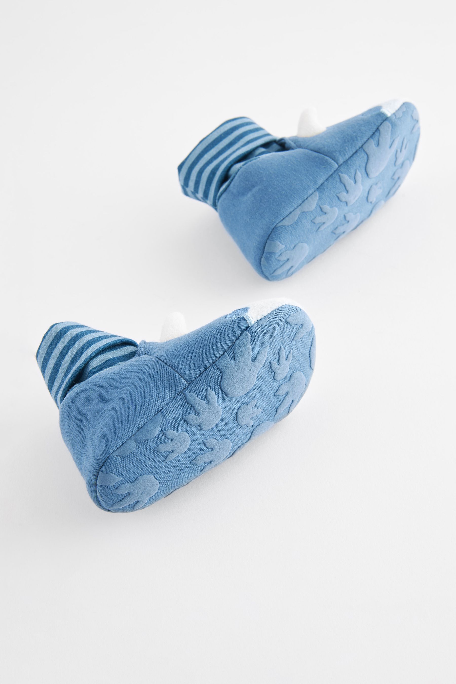 Cloud island best sale baby shoes
