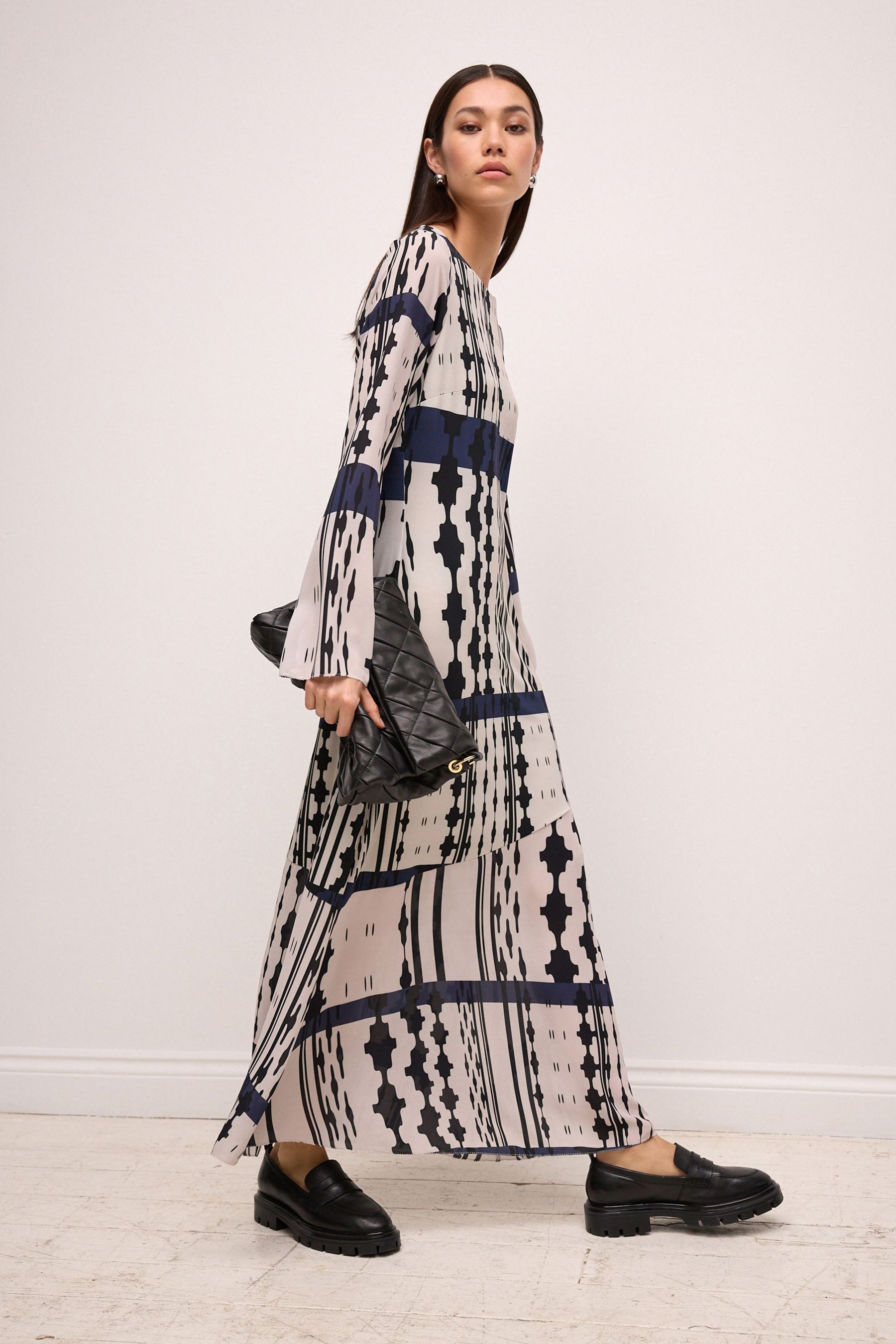 Long sleeve hot sale column dress
