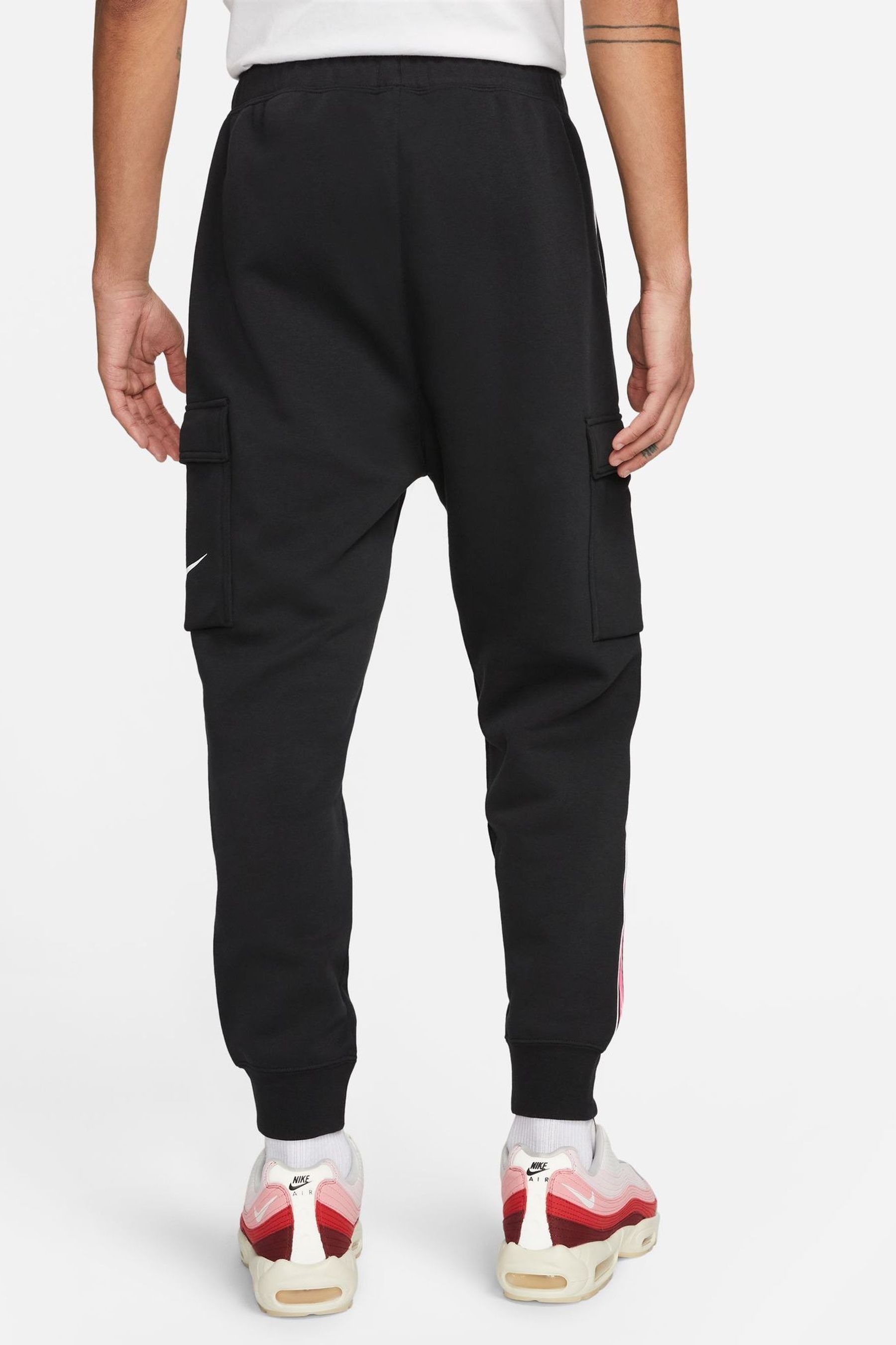 Black cargo shop joggers nike