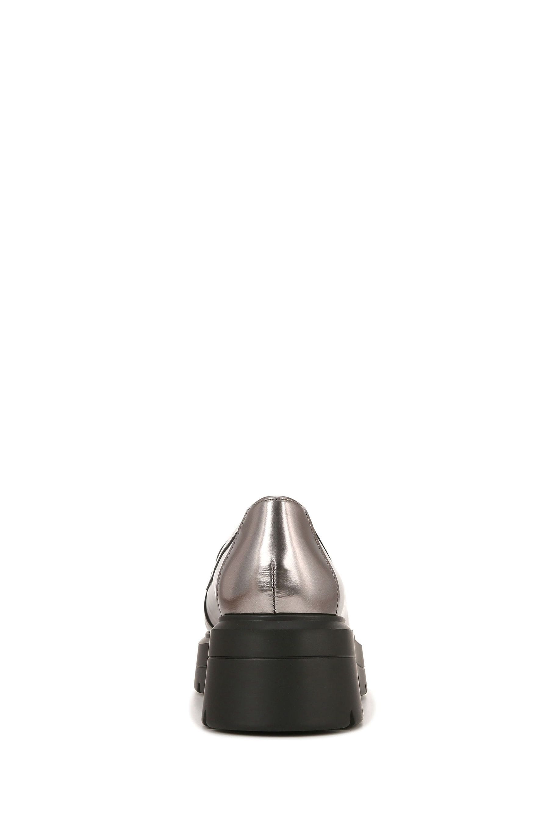 Naturalizer silver top