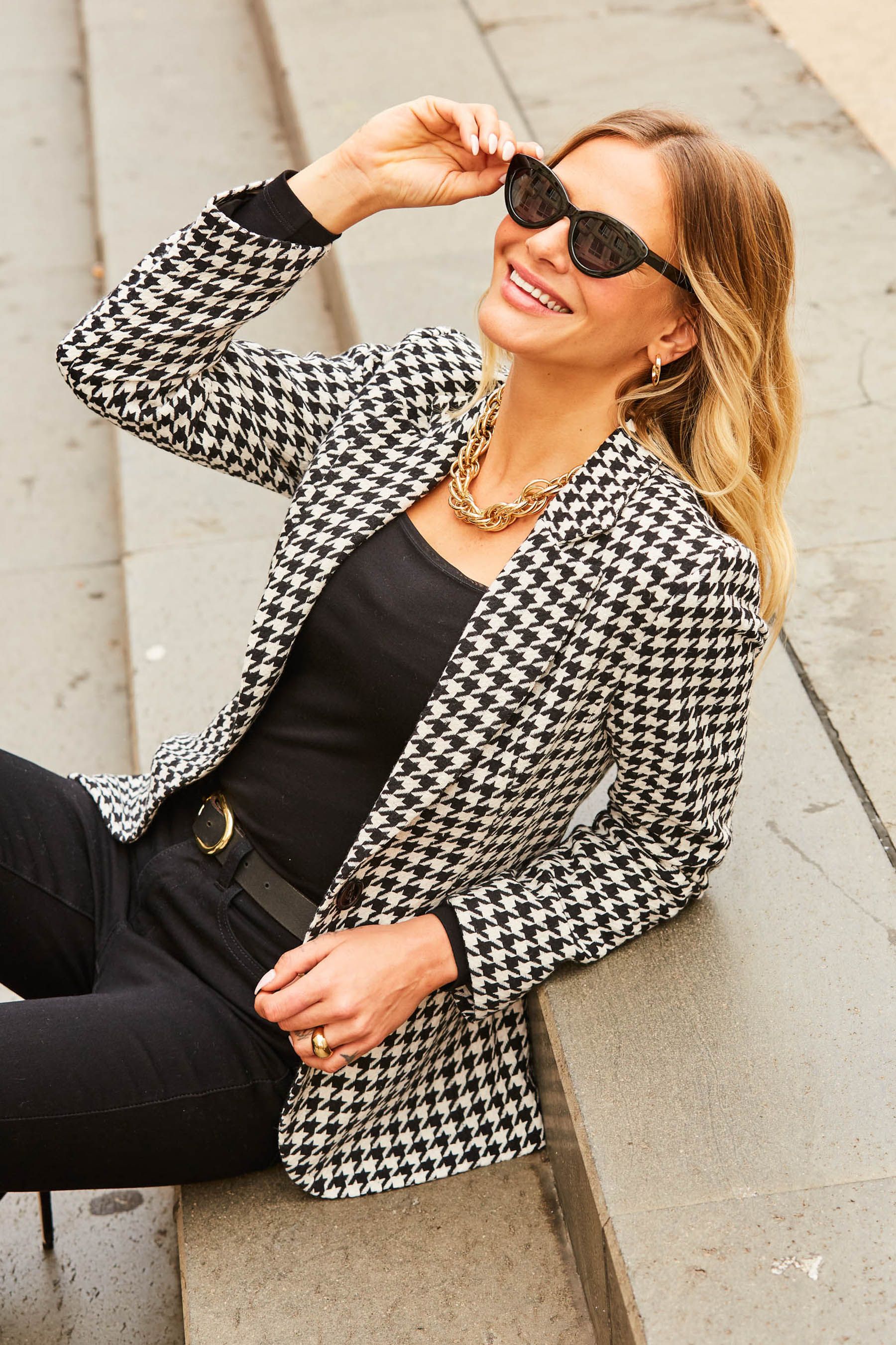 Ladies dogtooth outlet blazer