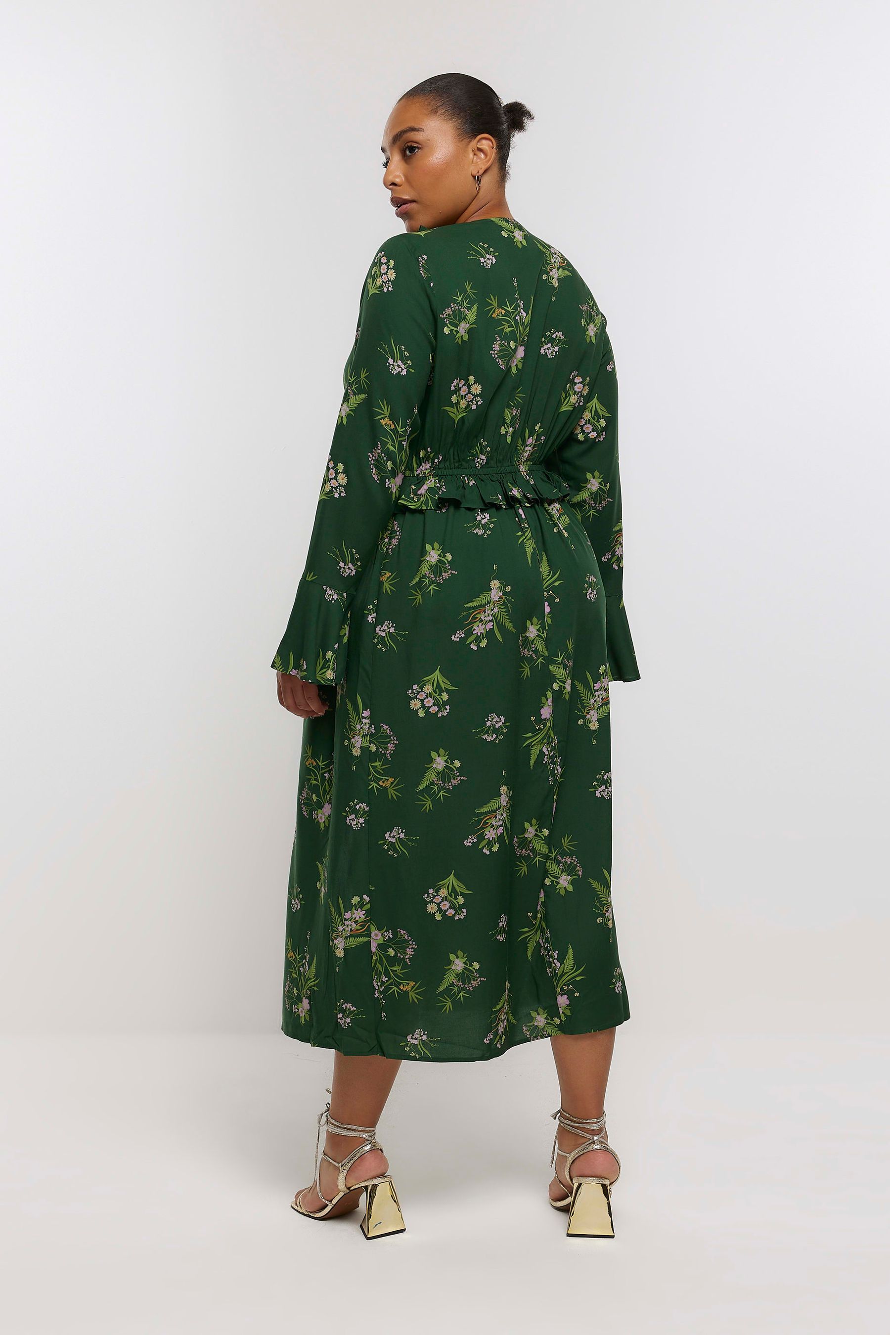 Buy River Island Green Plus Print Ruffle Midi Dress from the Next
