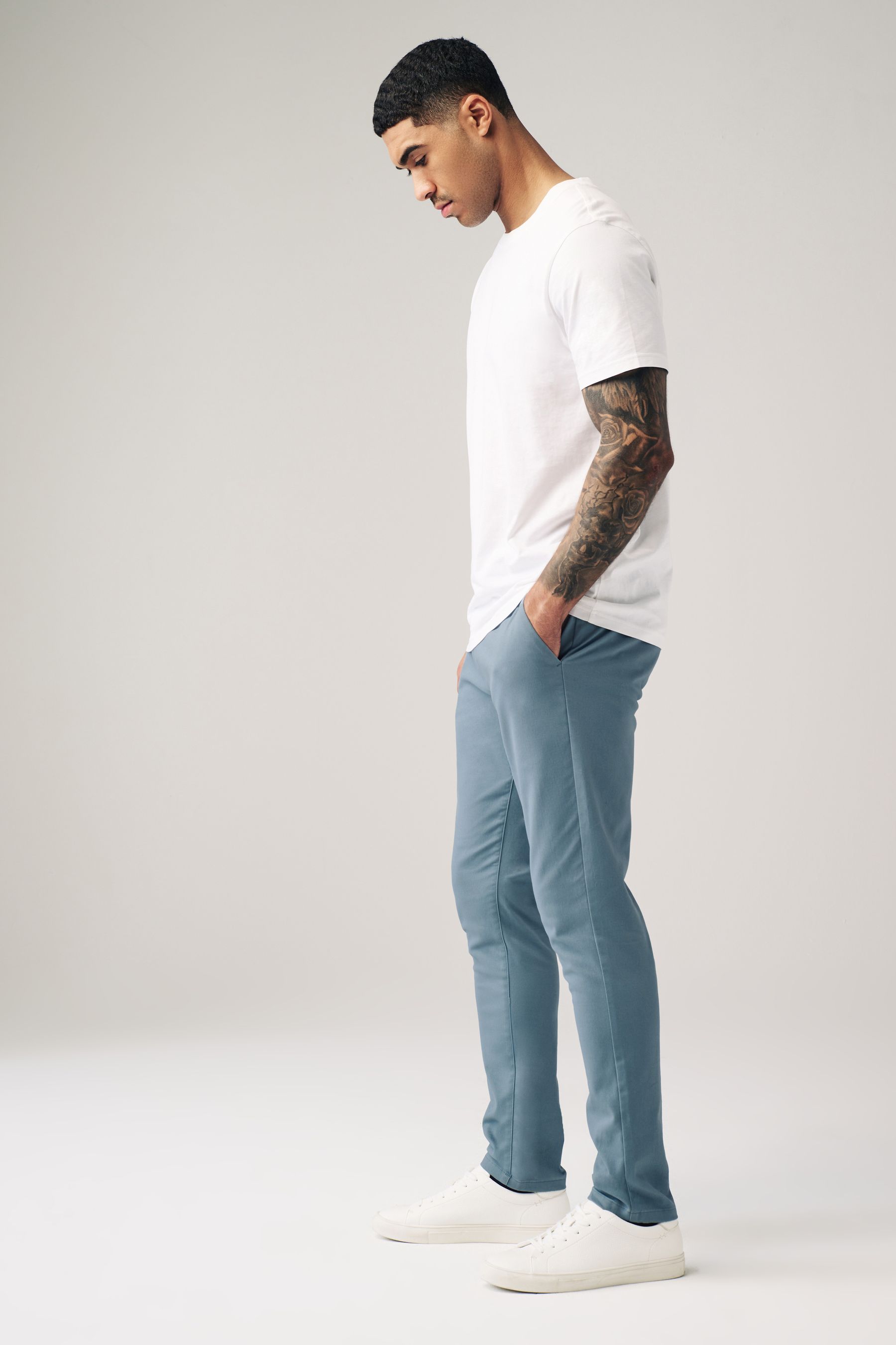 Next skinny fit best sale chinos