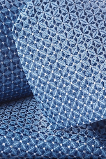 Charles Tyrwhitt Blue Semi Plain Silk Stain Resistant Pattern Tie