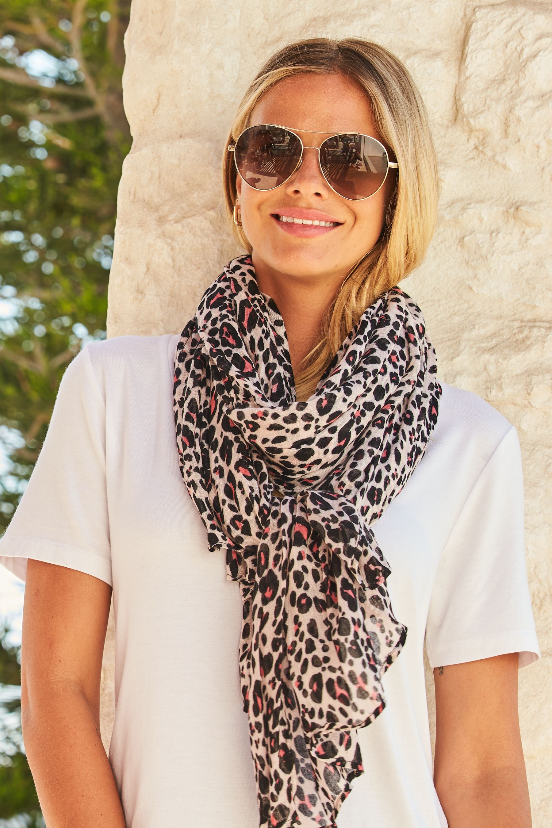 Sosandar Pink Animal Leopard Print Scarf