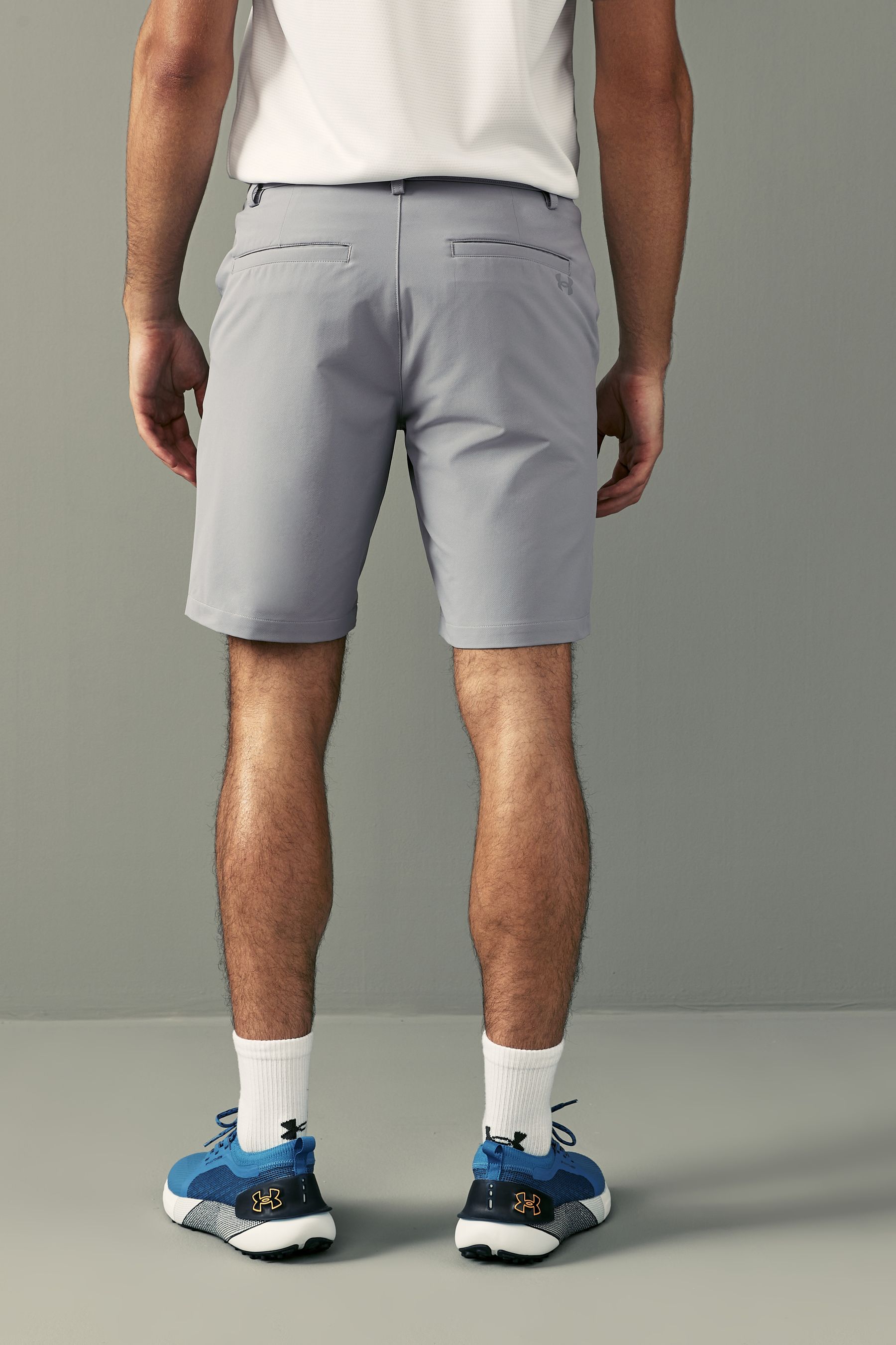 Under armour match discount play tapered shorts