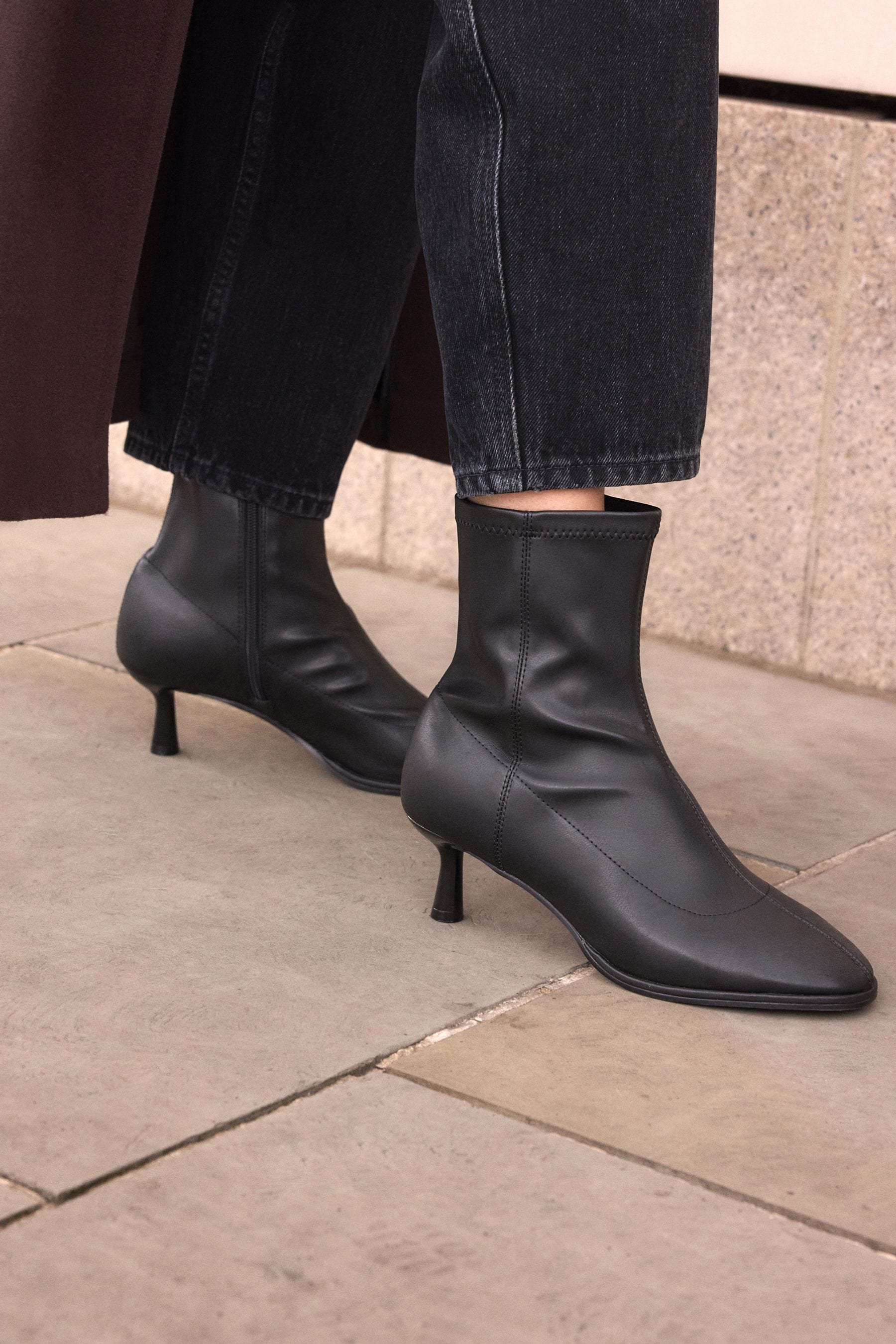 Black booties skinny heel clearance