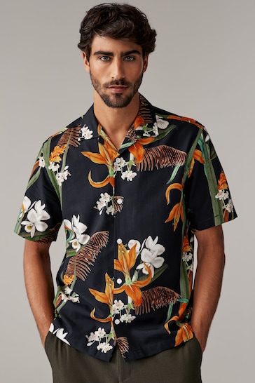 Black Kew Collection Floral Short Sleeve Shirt