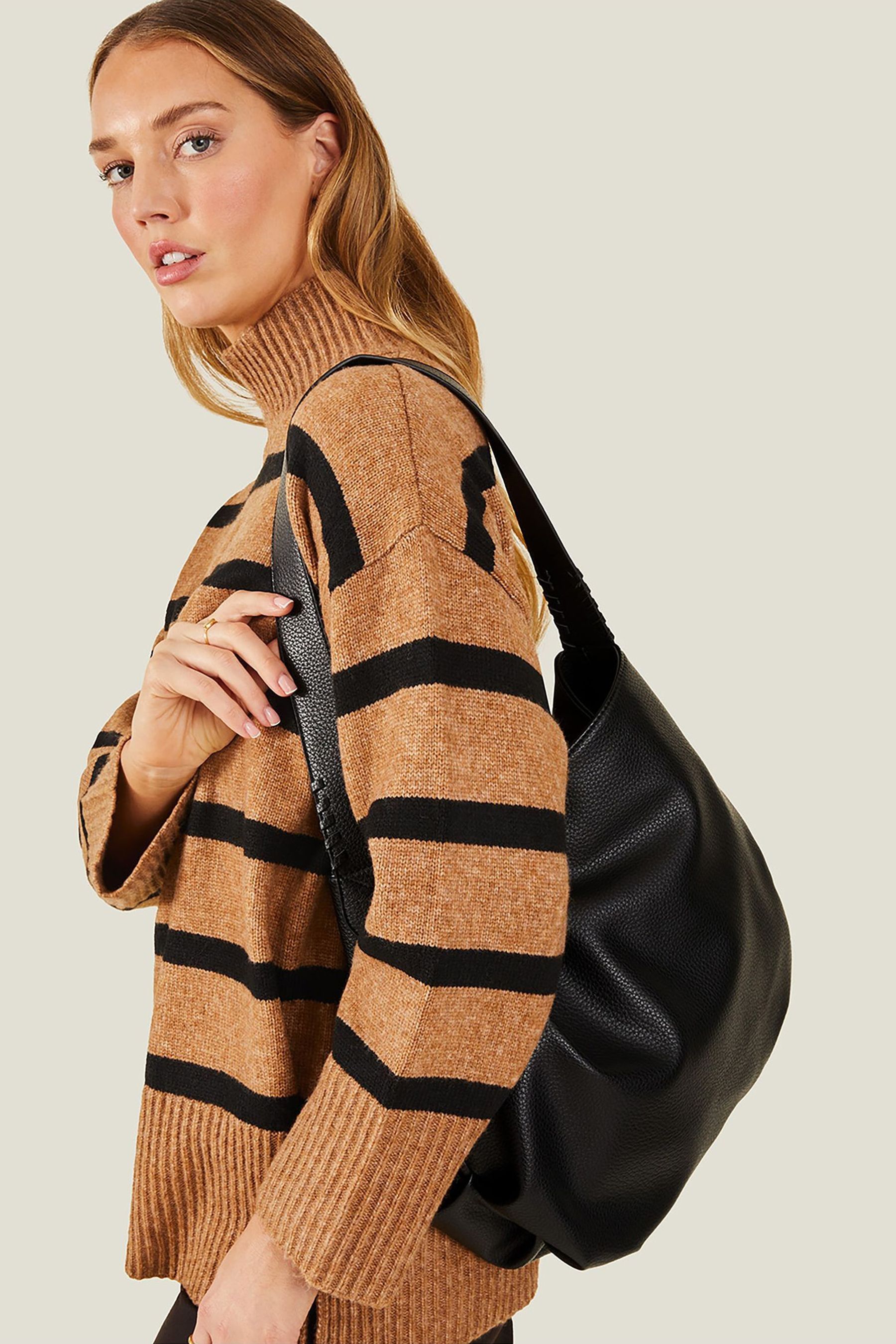 Next slouch bag clearance