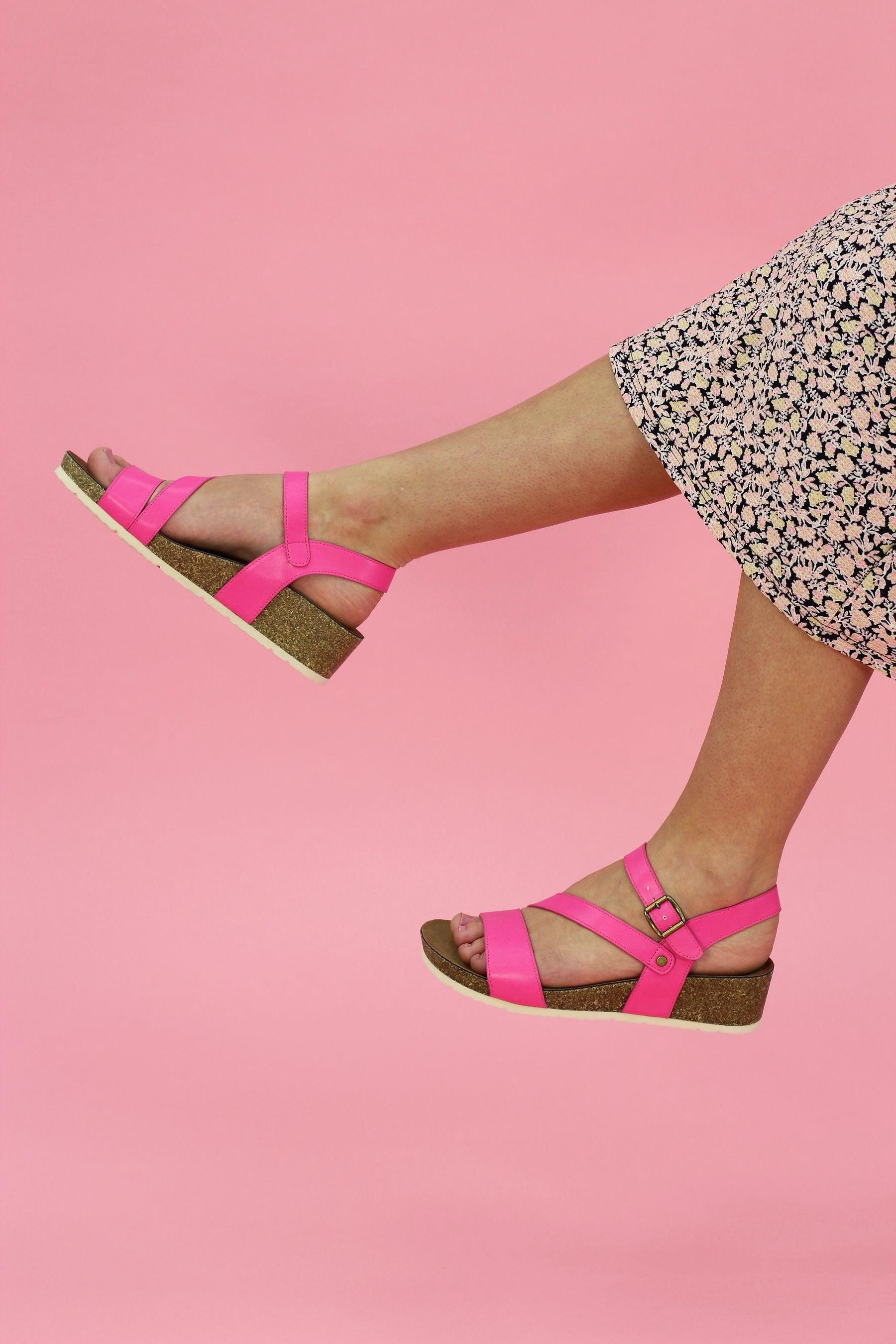 Fuschia clearance sandals uk