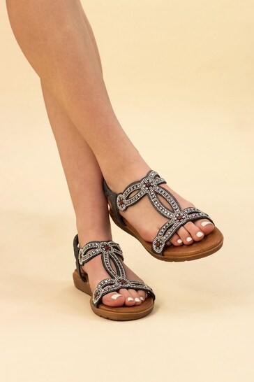 Lunar Arraso Sandals