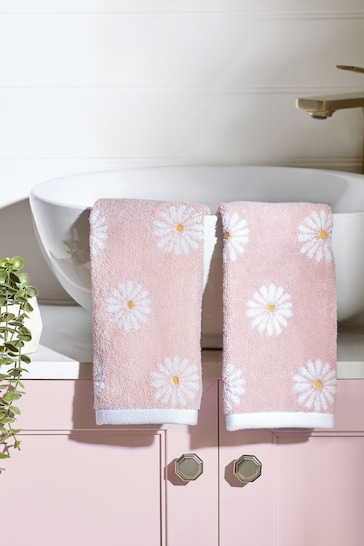 Pink Pink Set of 2 Daisy Face Cloths