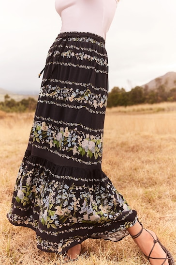 Lipsy Black Floral Printed Tiered Maxi Skirt