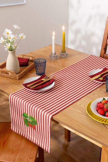 Wylder Nature Candy Cane Strawberry Stripes 230x35cm Table Runner