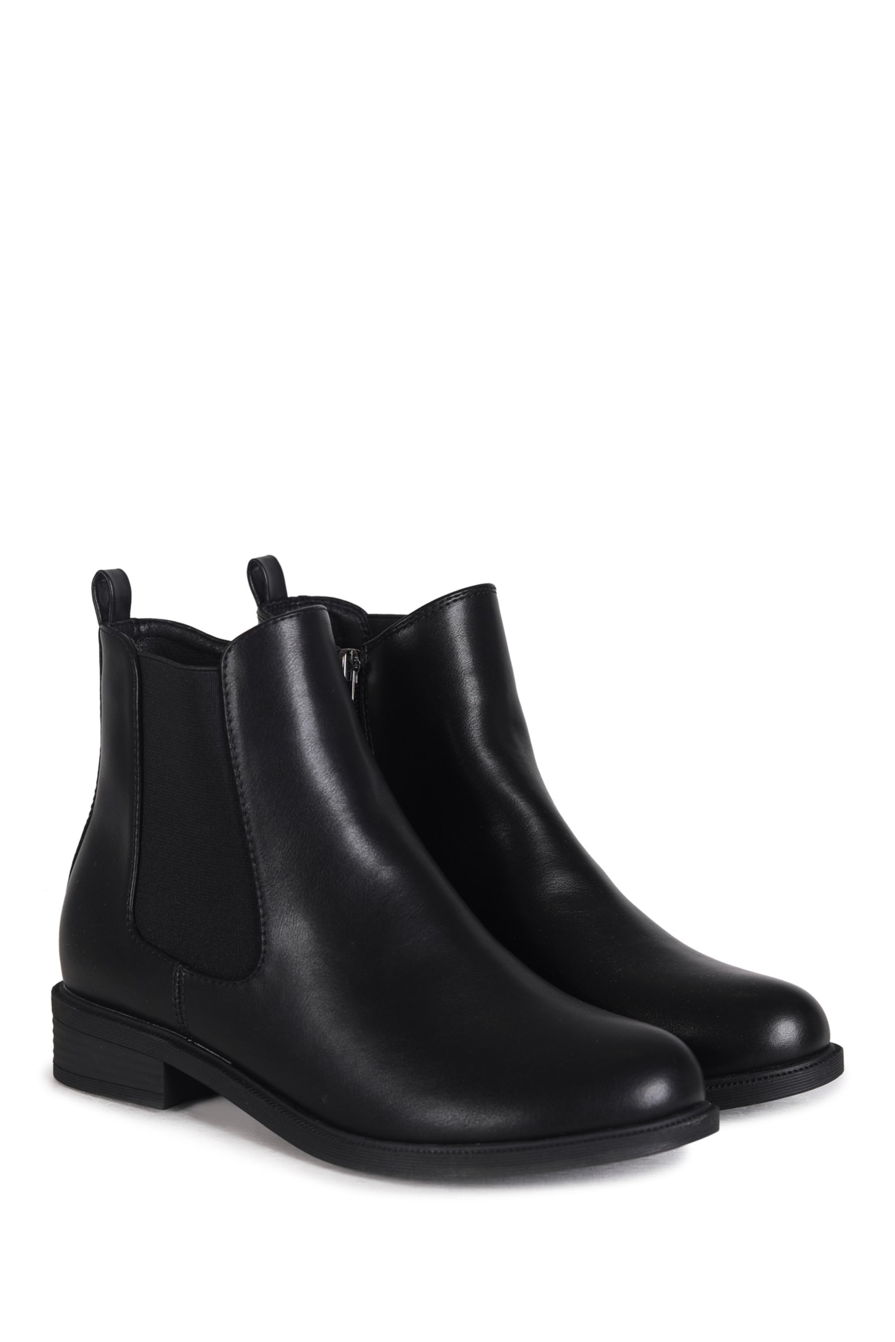 Cheap leather hotsell chelsea boots