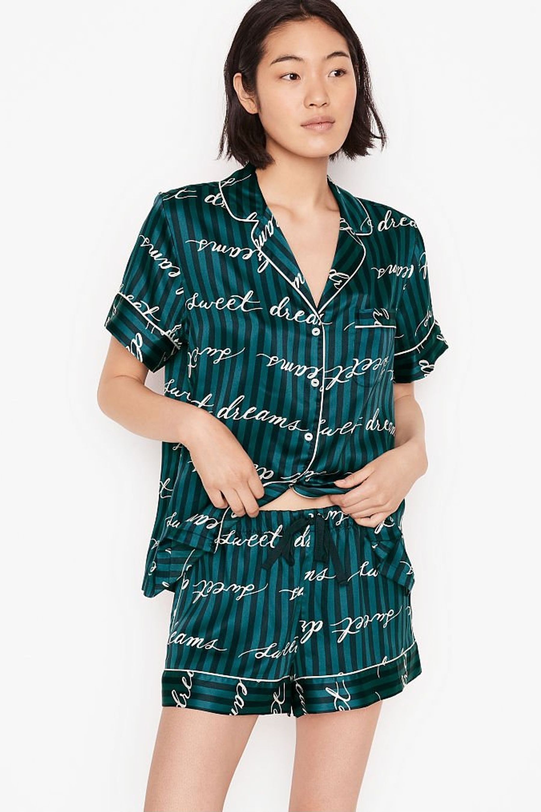 Pyjama victoria hotsell secret satin noir