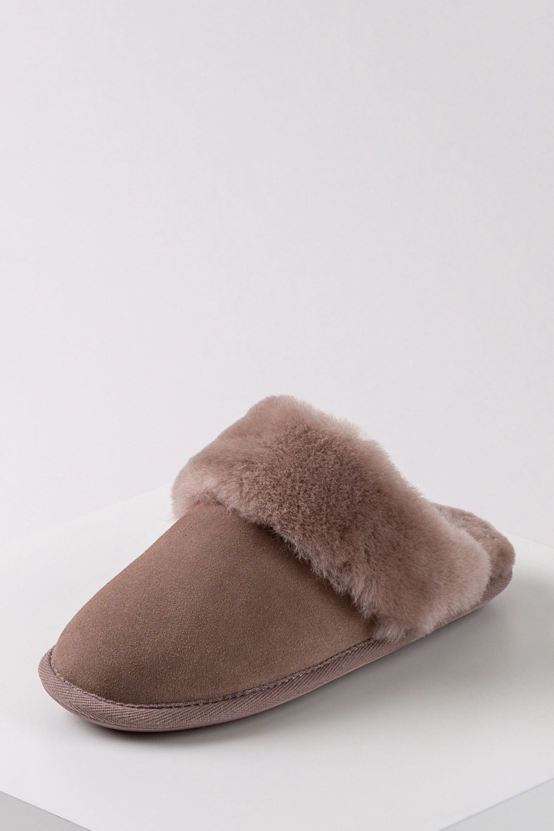 Just sheepskin best sale size guide
