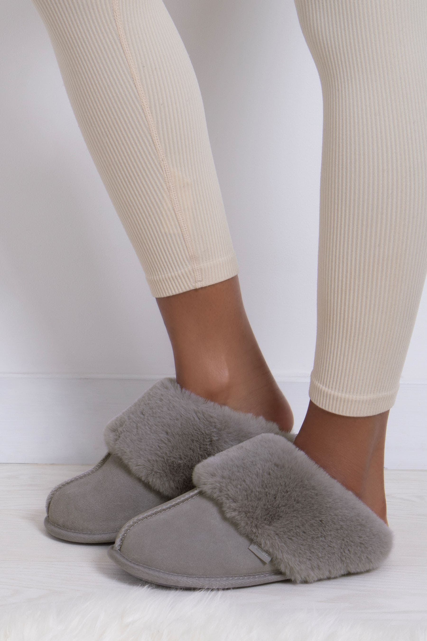 Isotoner on sale fur slippers