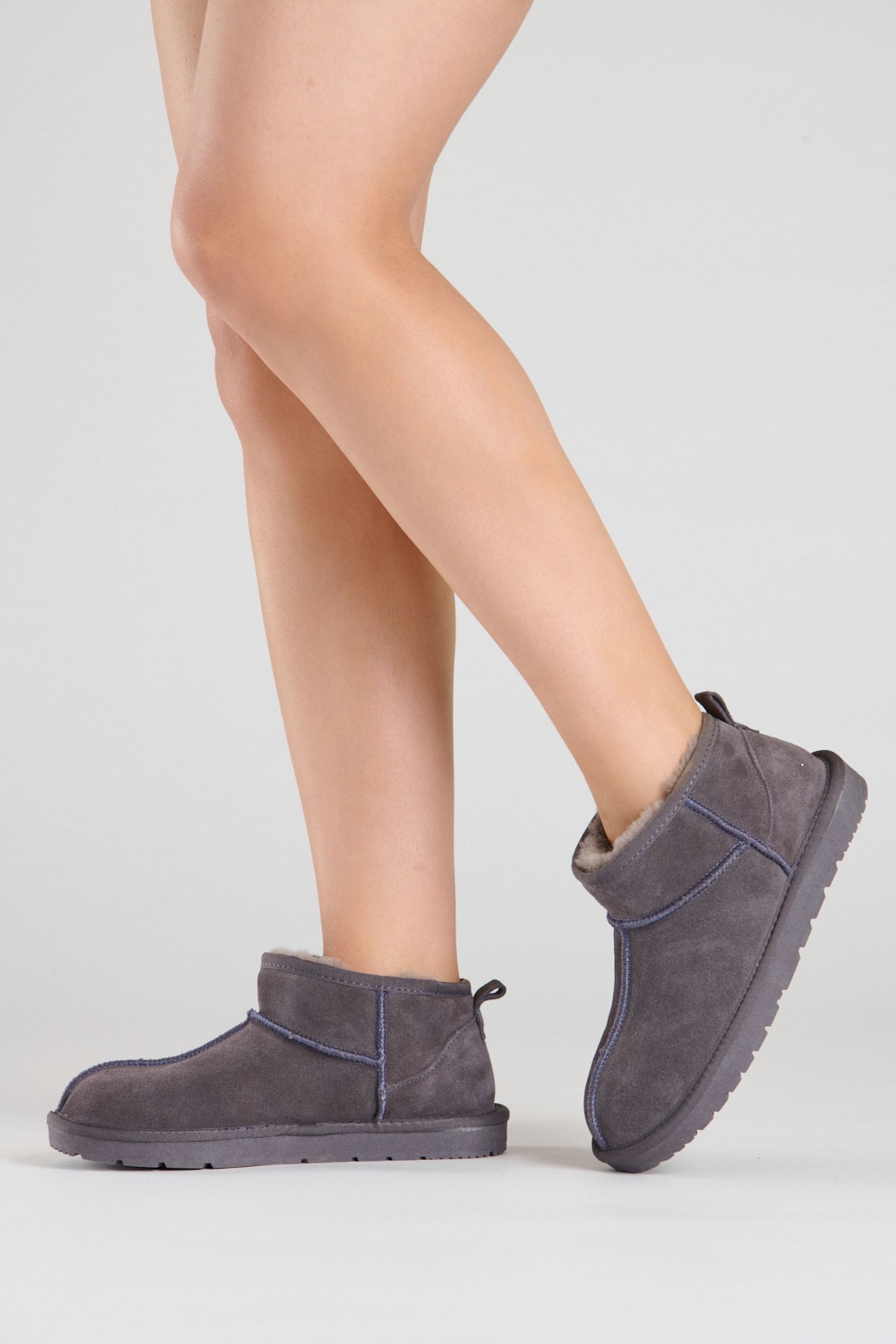 Ugg boot slippers outlet