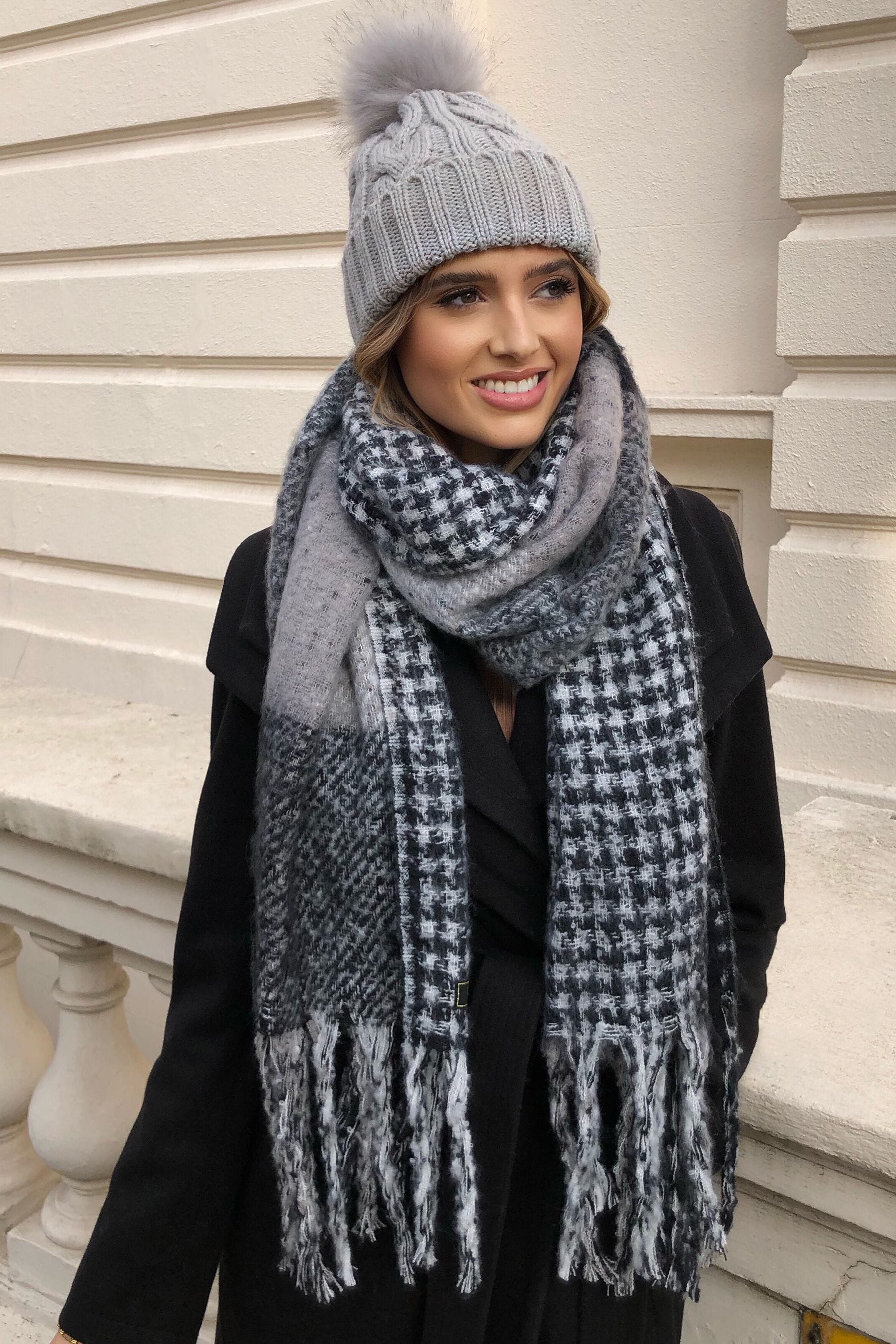 Lipsy scarf discount