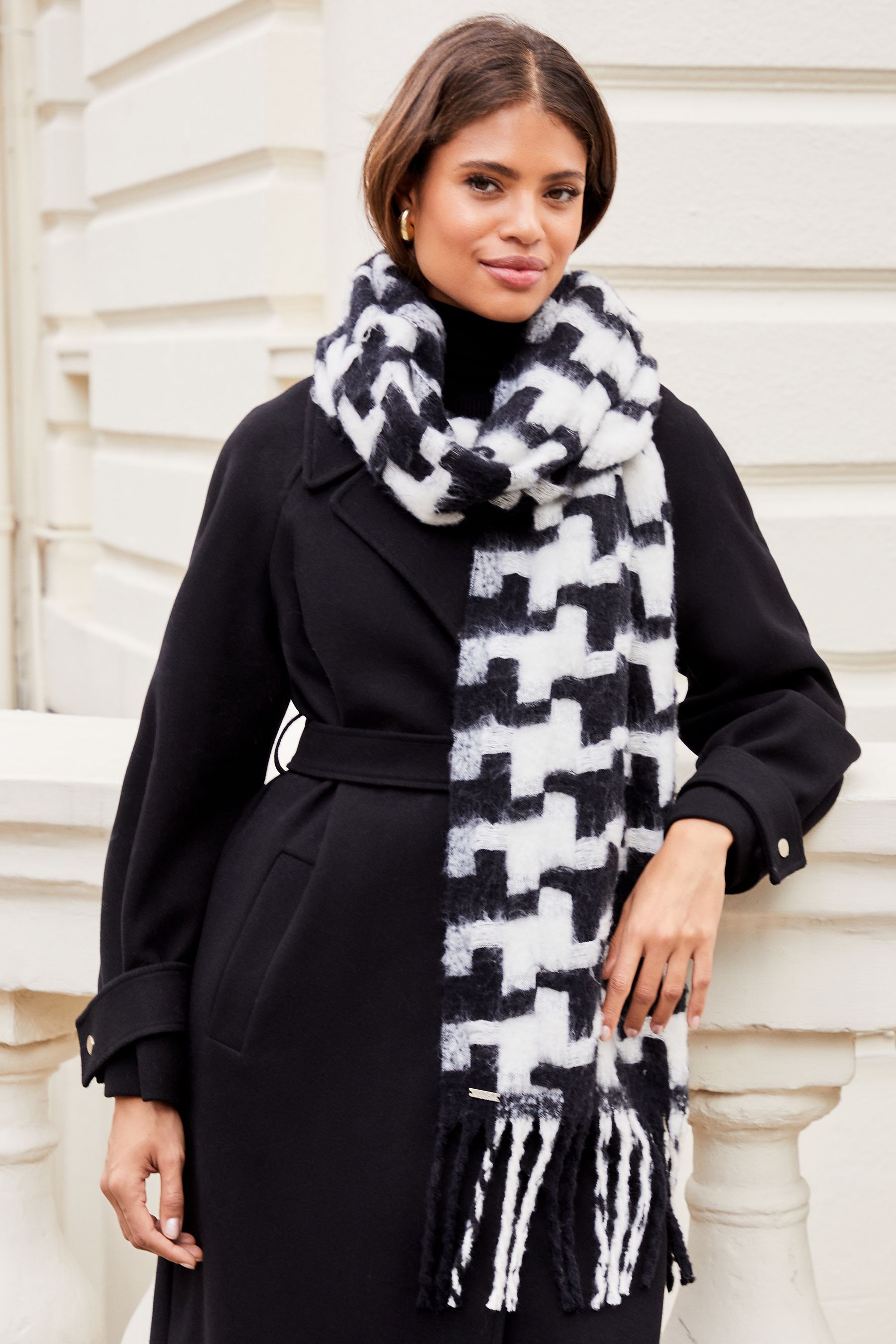 Lipsy scarf online print dress