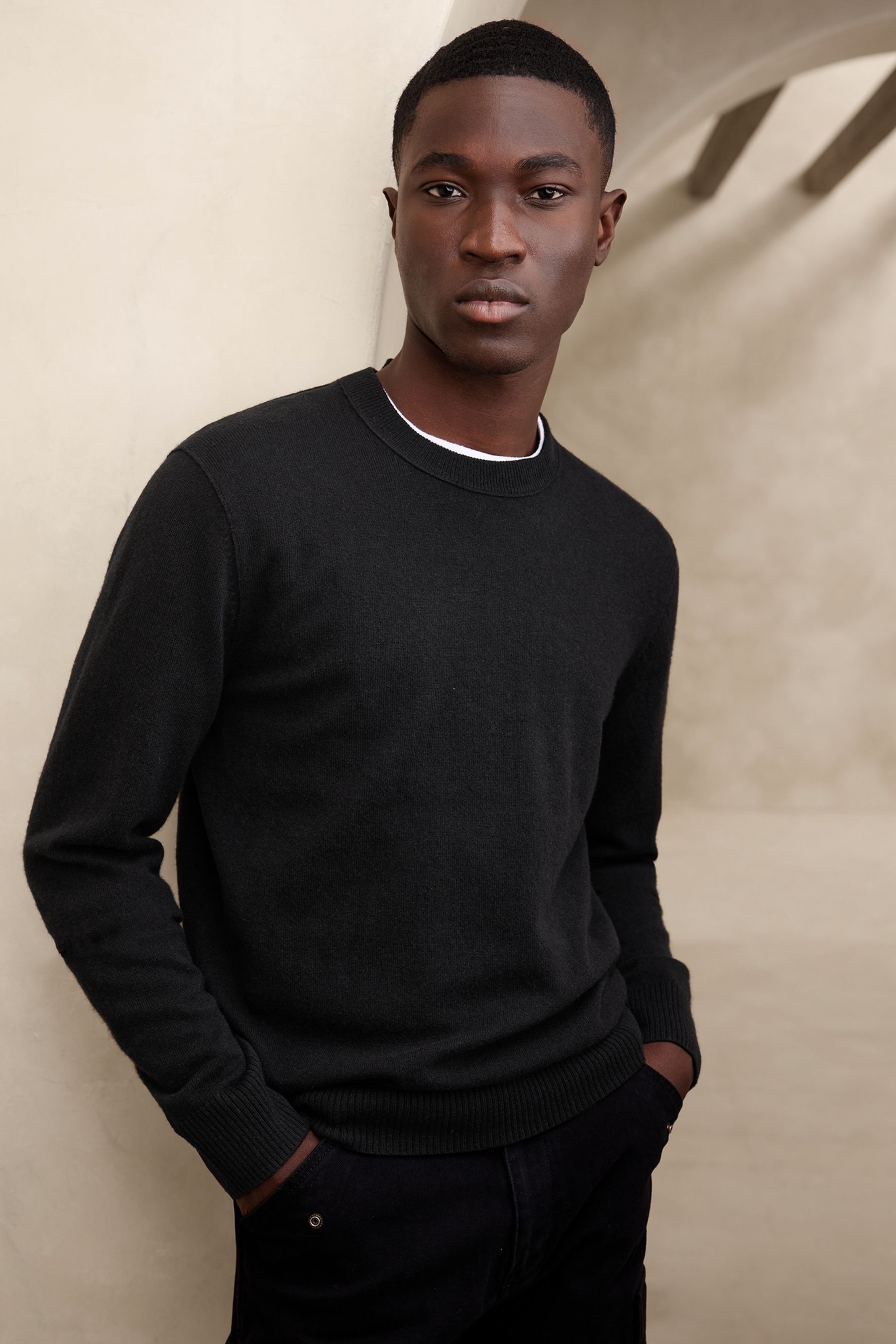 Banana republic outlet black jumper