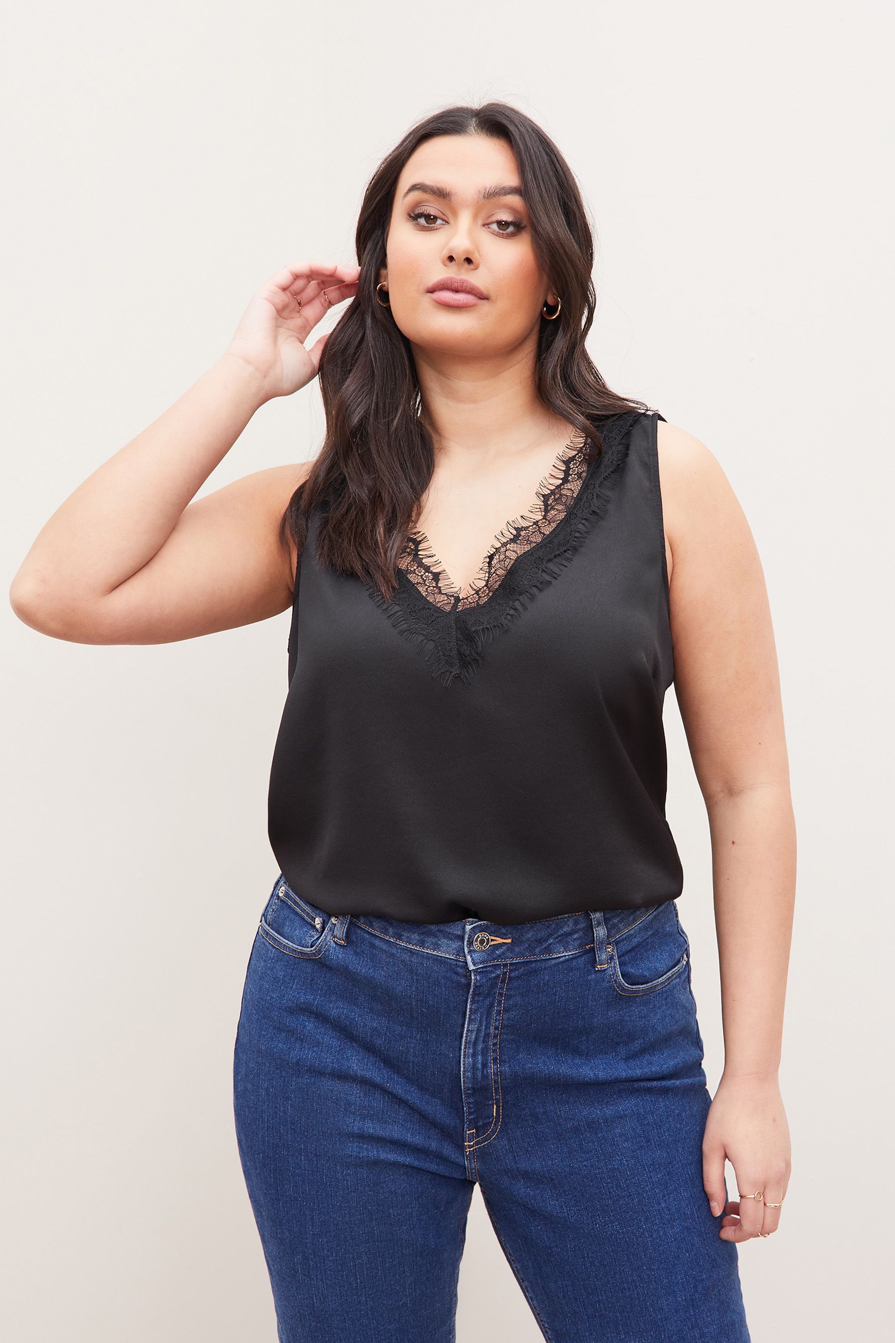 Black outlet cami vest