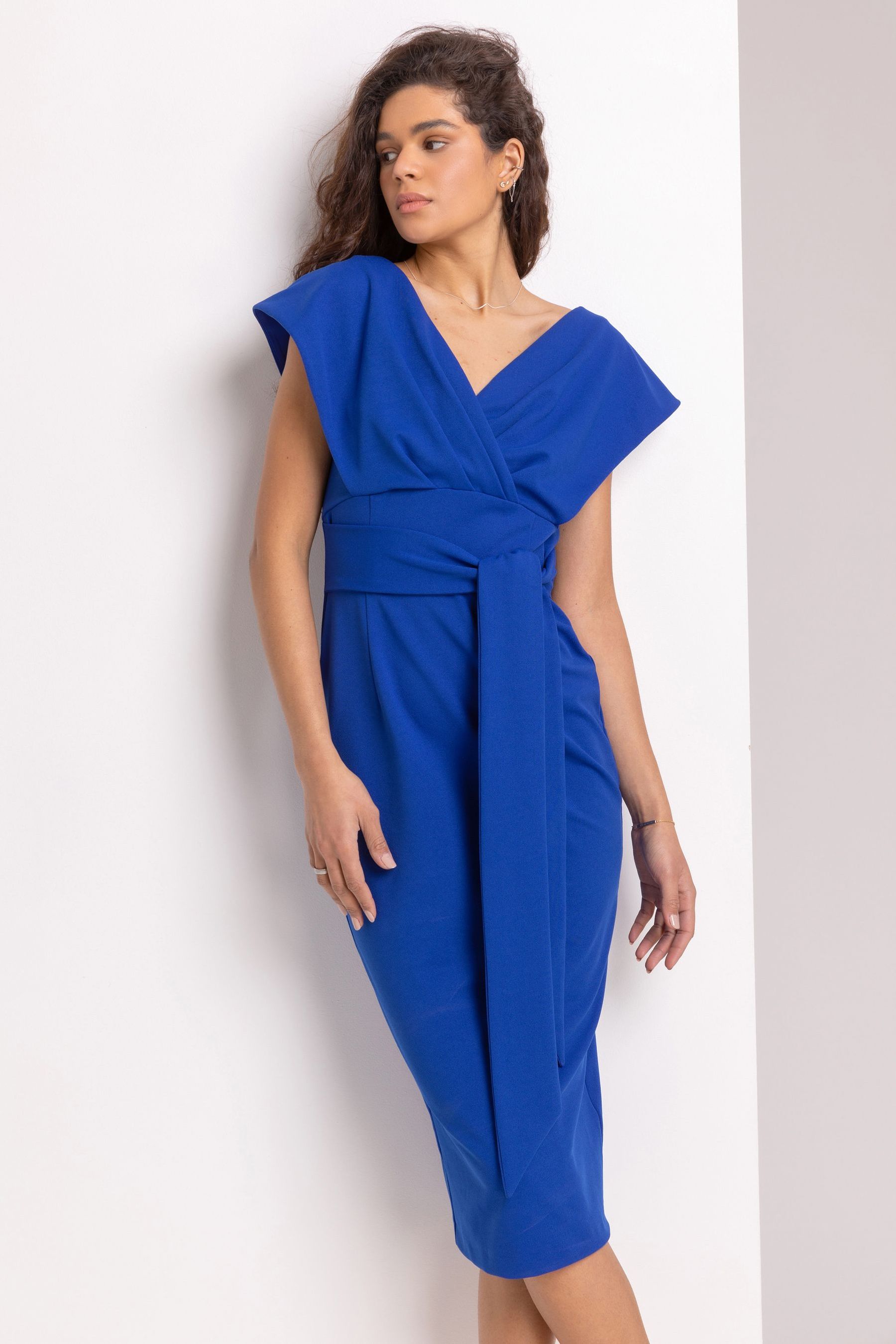 Lavish alice deep sale plunge peplum midi dress