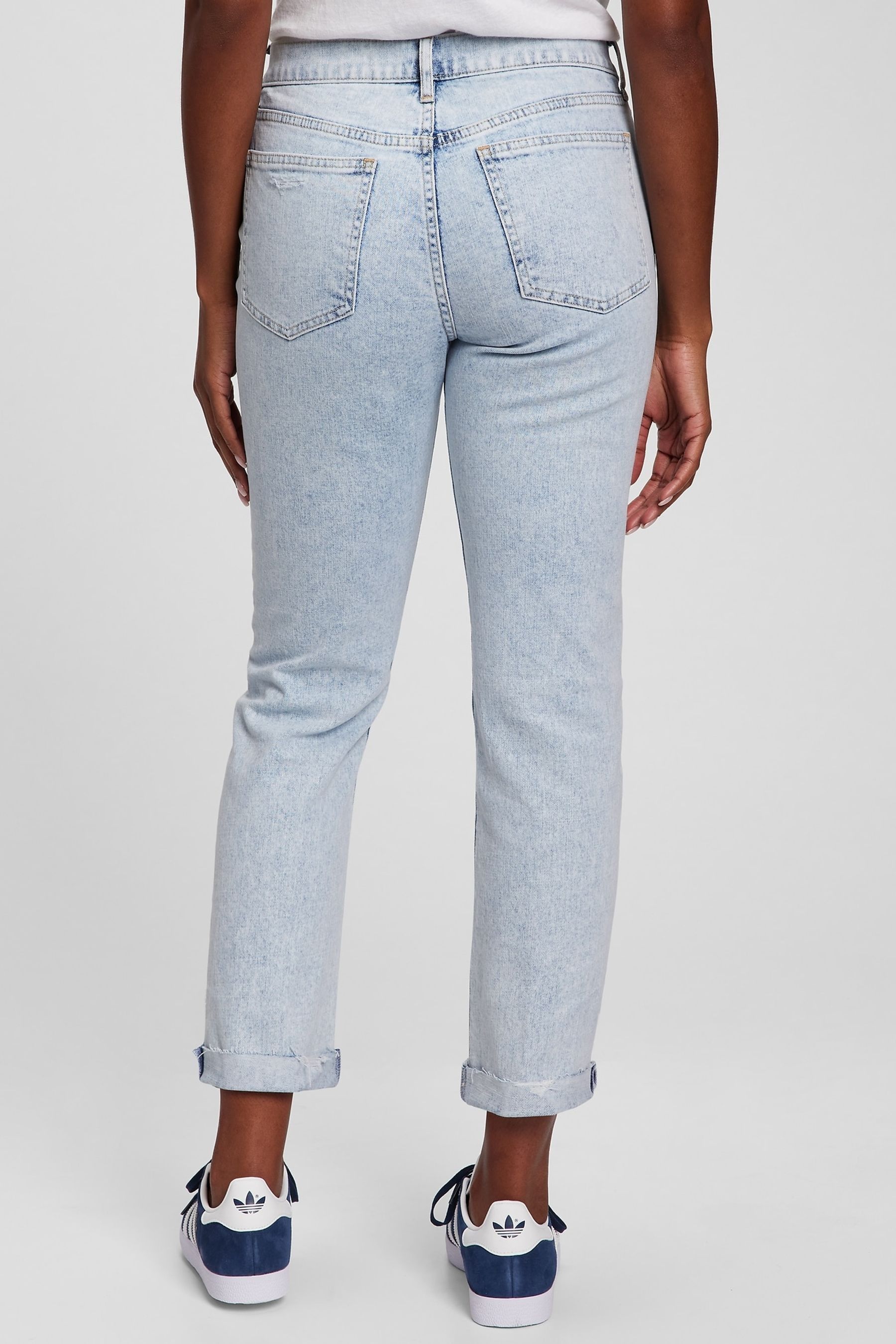 Gap white girlfriend jeans on sale
