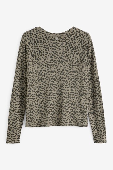 Athleta Khaki Green Momentum Leopard Print Seamless Long Sleeve T-Shirt
