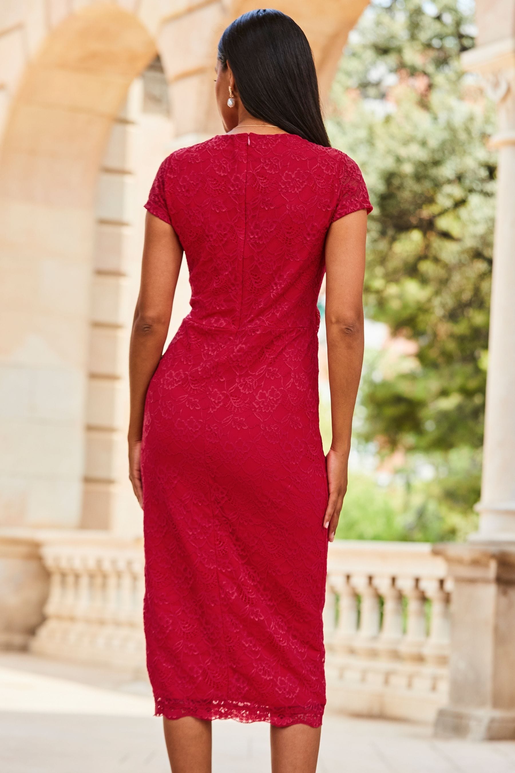 Red short hot sale sleeve dress