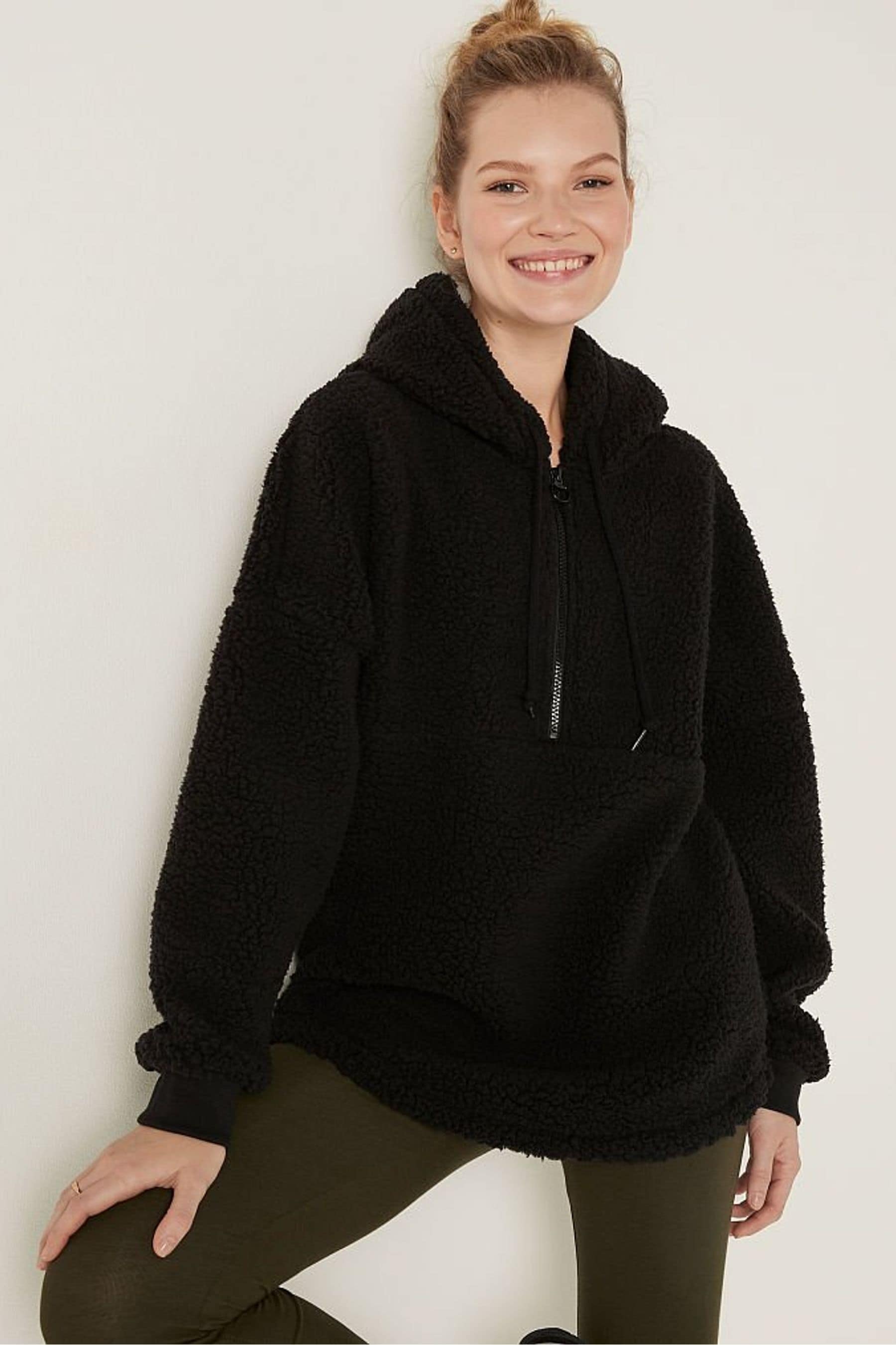 Sherpa half sales zip pink