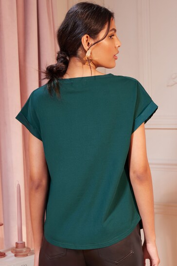 Love & Roses Green Sequin Bow Jersey Short Sleeve T-Shirt