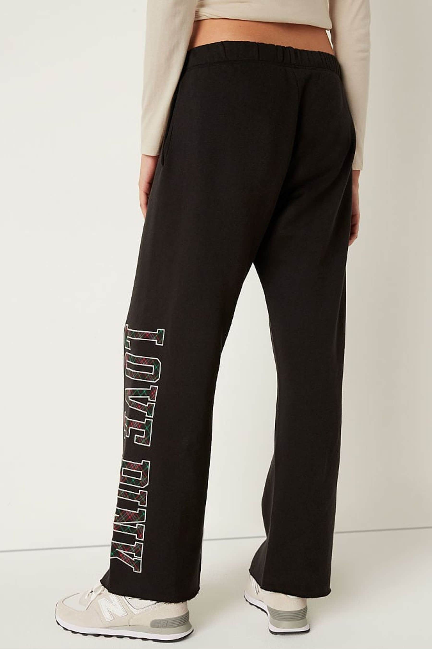 Pink store deals sweatpants
