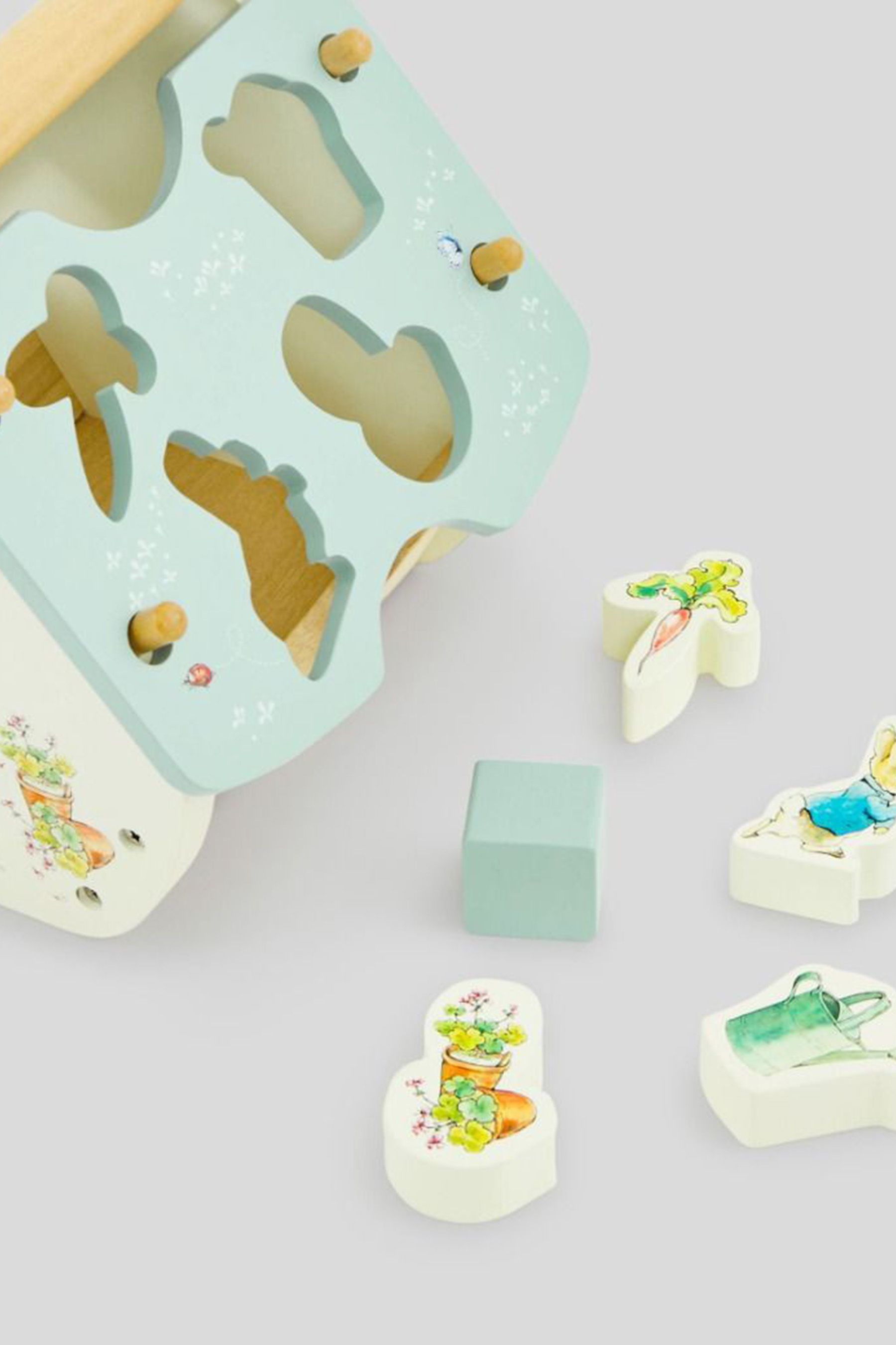 Peter rabbit shape sorter hotsell