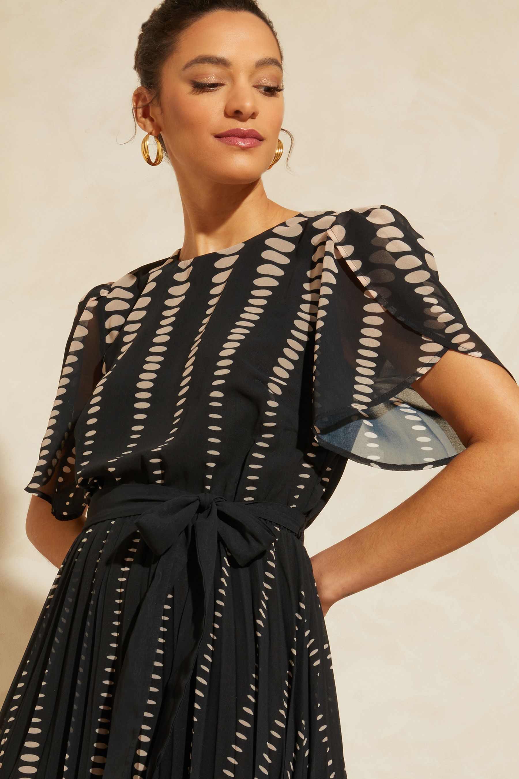 Warehouse tulip frill dress clearance
