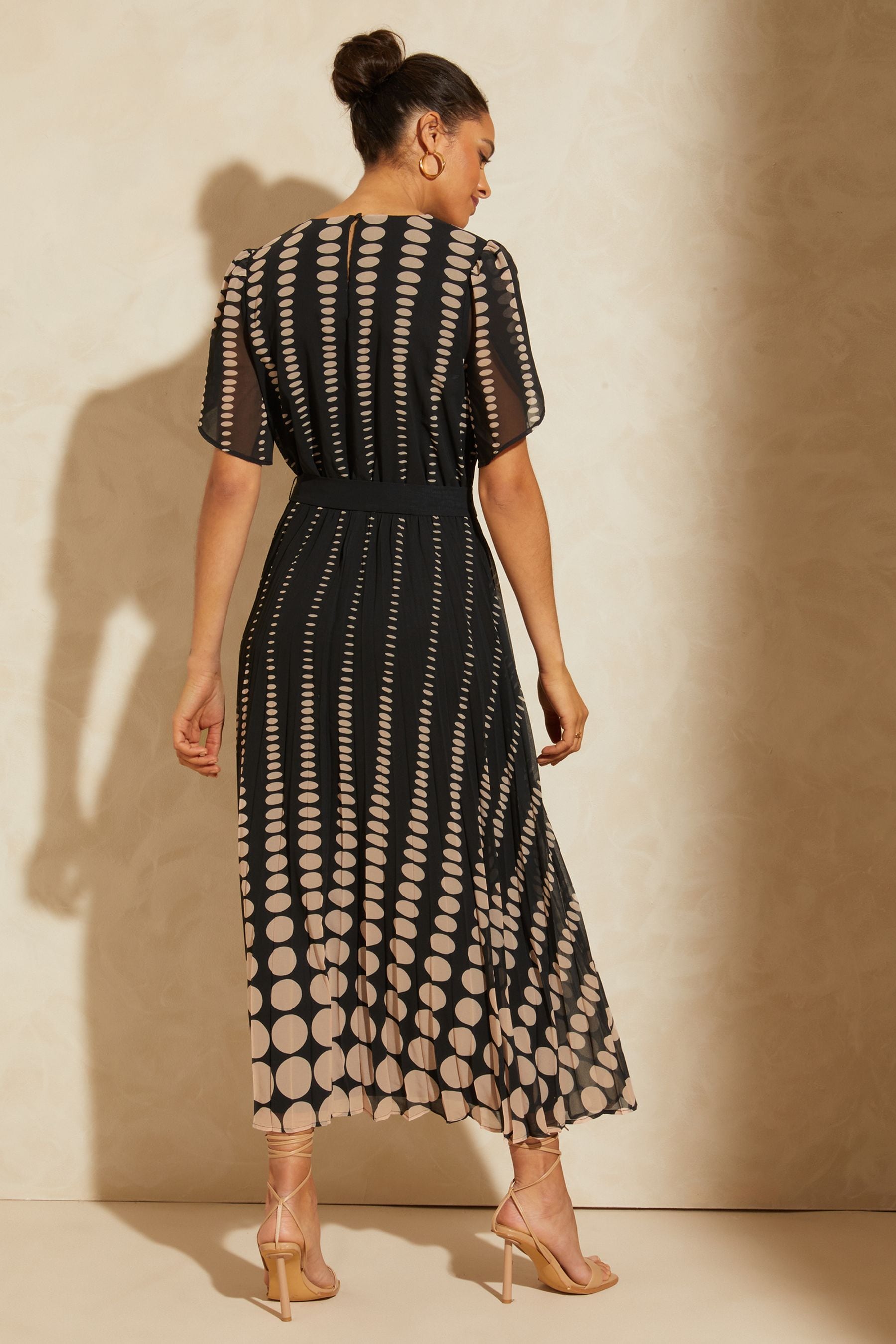 Ever new lucy hotsell sleeveless tulip dress