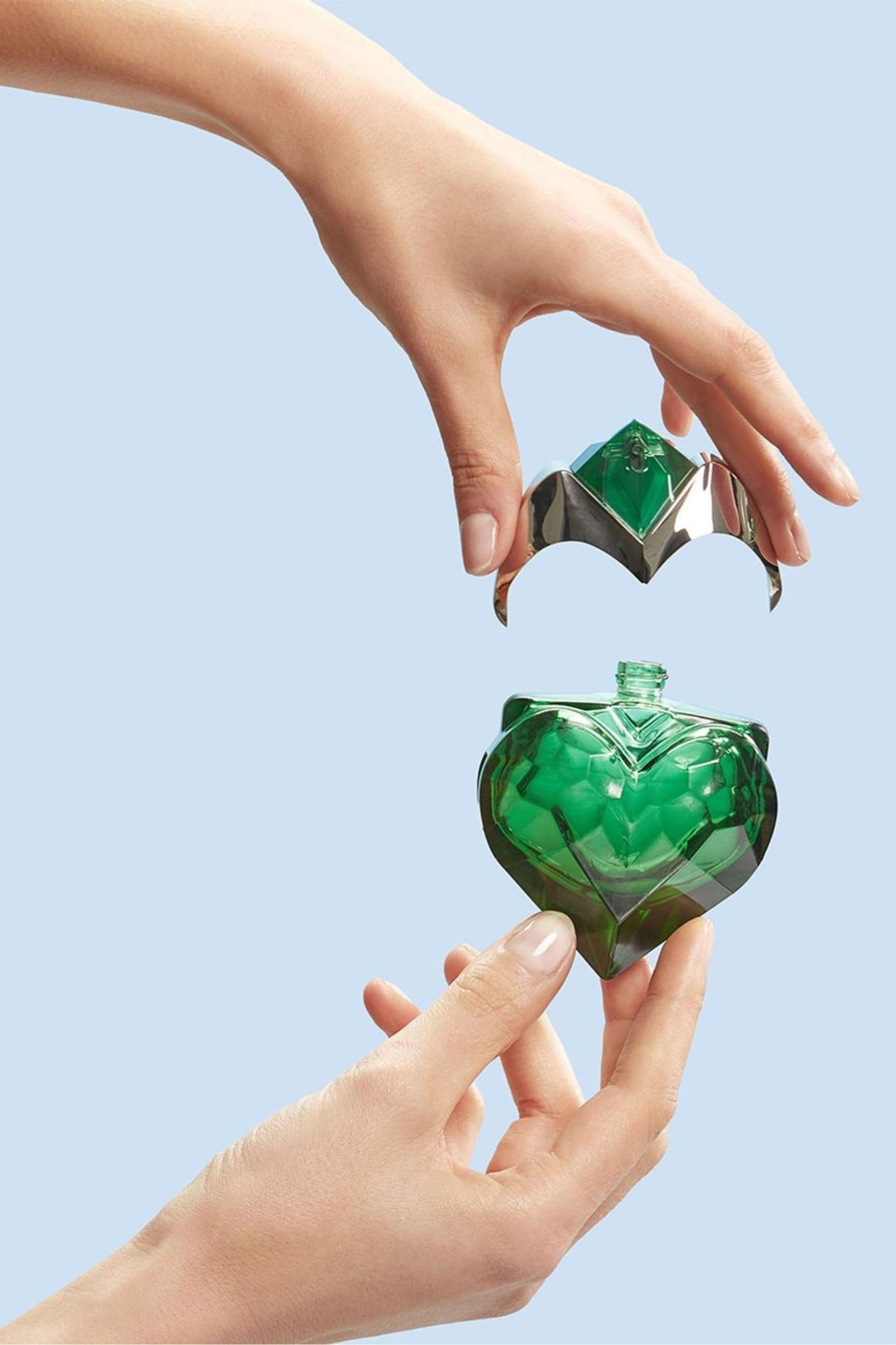 Aura mugler 90ml on sale price