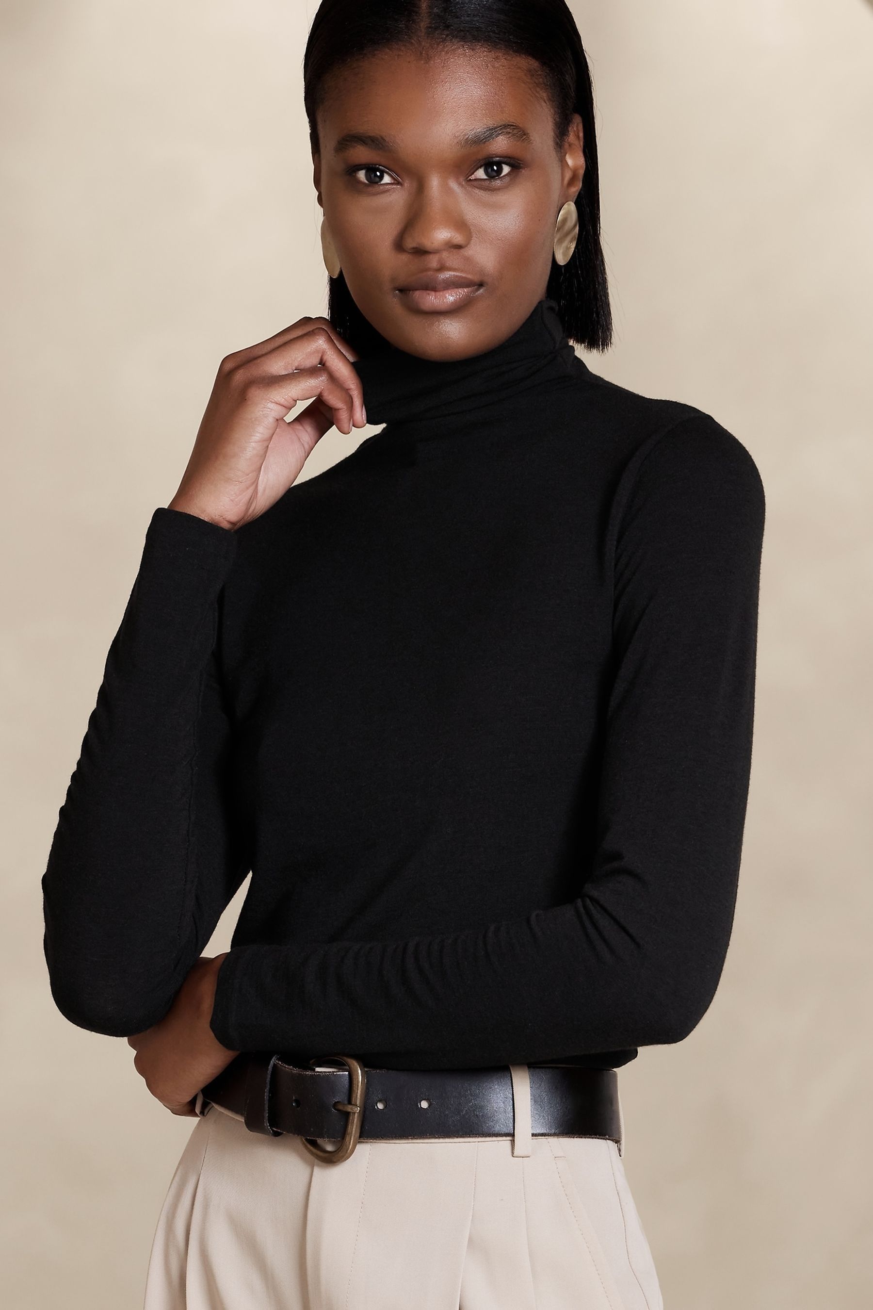 Banana republic black jumper on sale