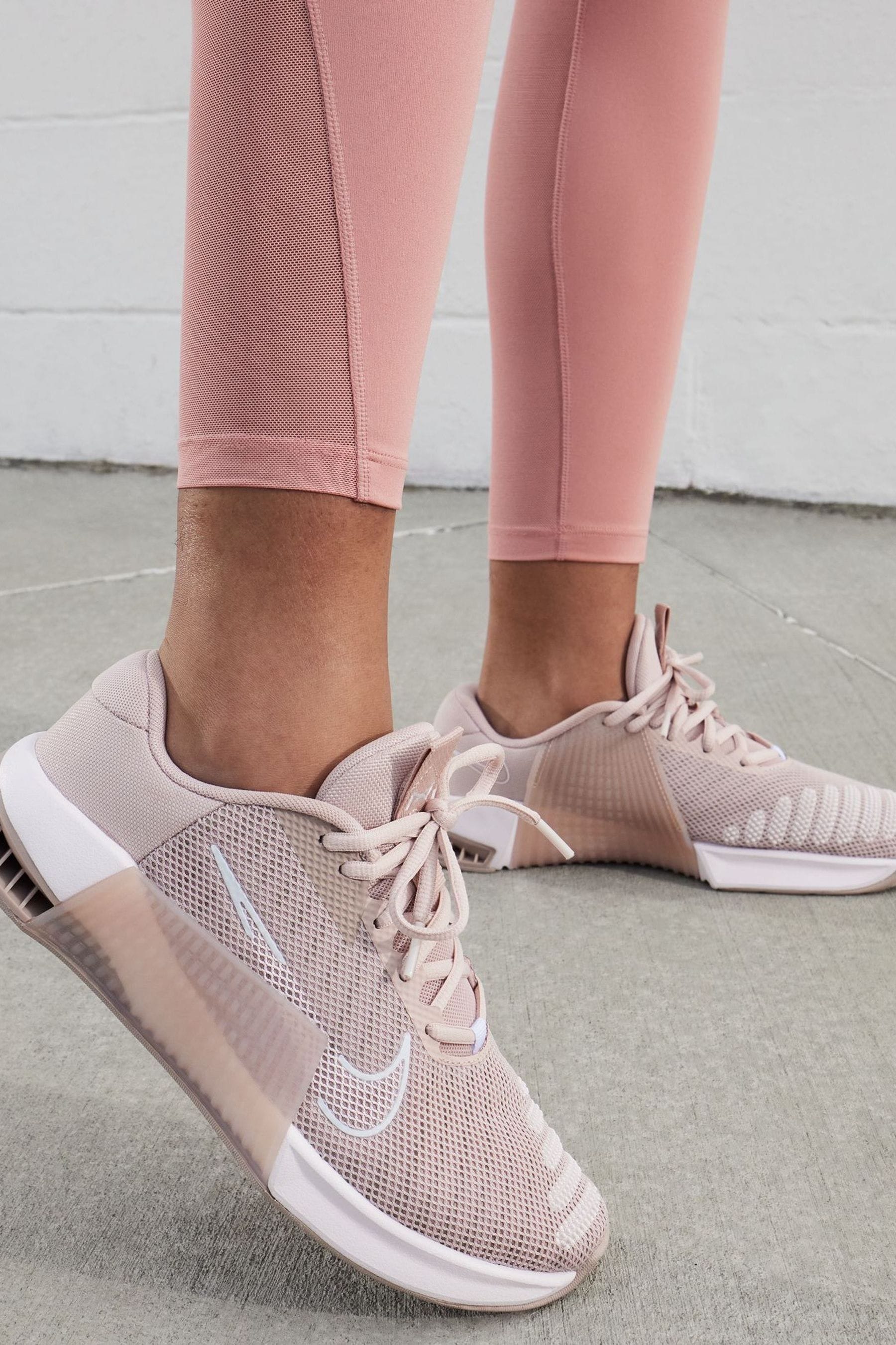 Metcon pink store