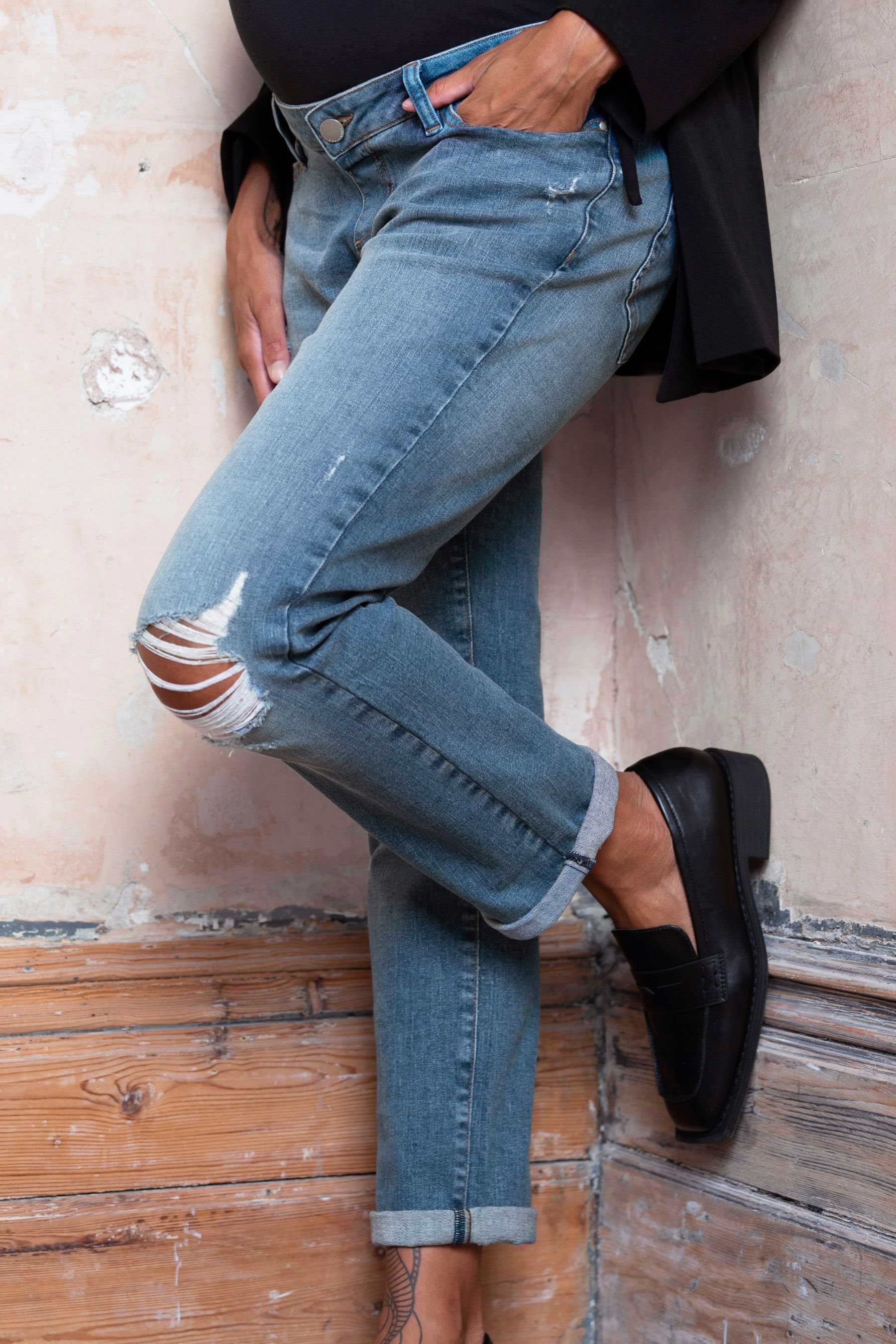 Buy Seraphine Blue Angel roll Up Ob Boyfriend With Jeans from the