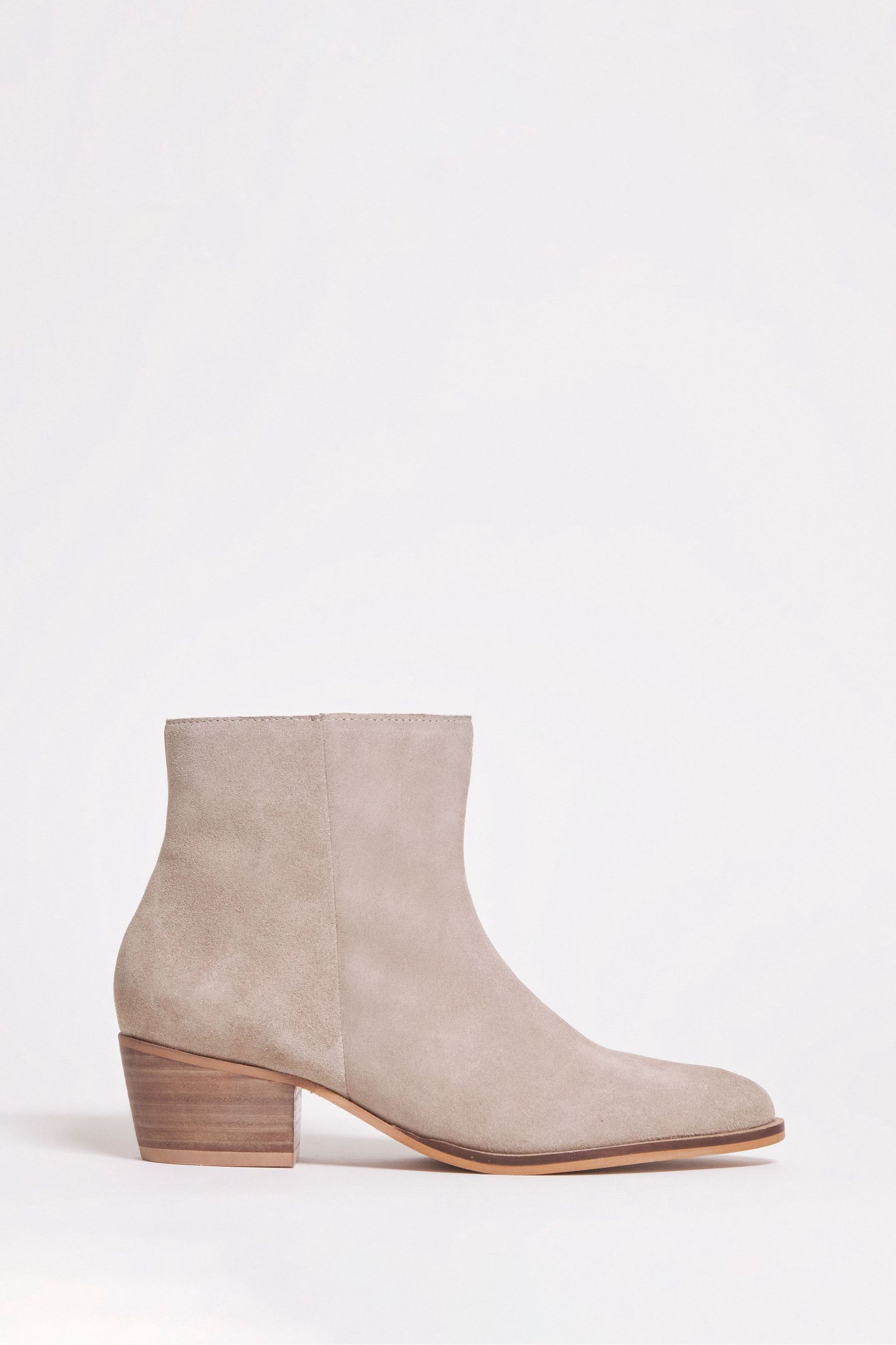 Jd williams hot sale ladies boots