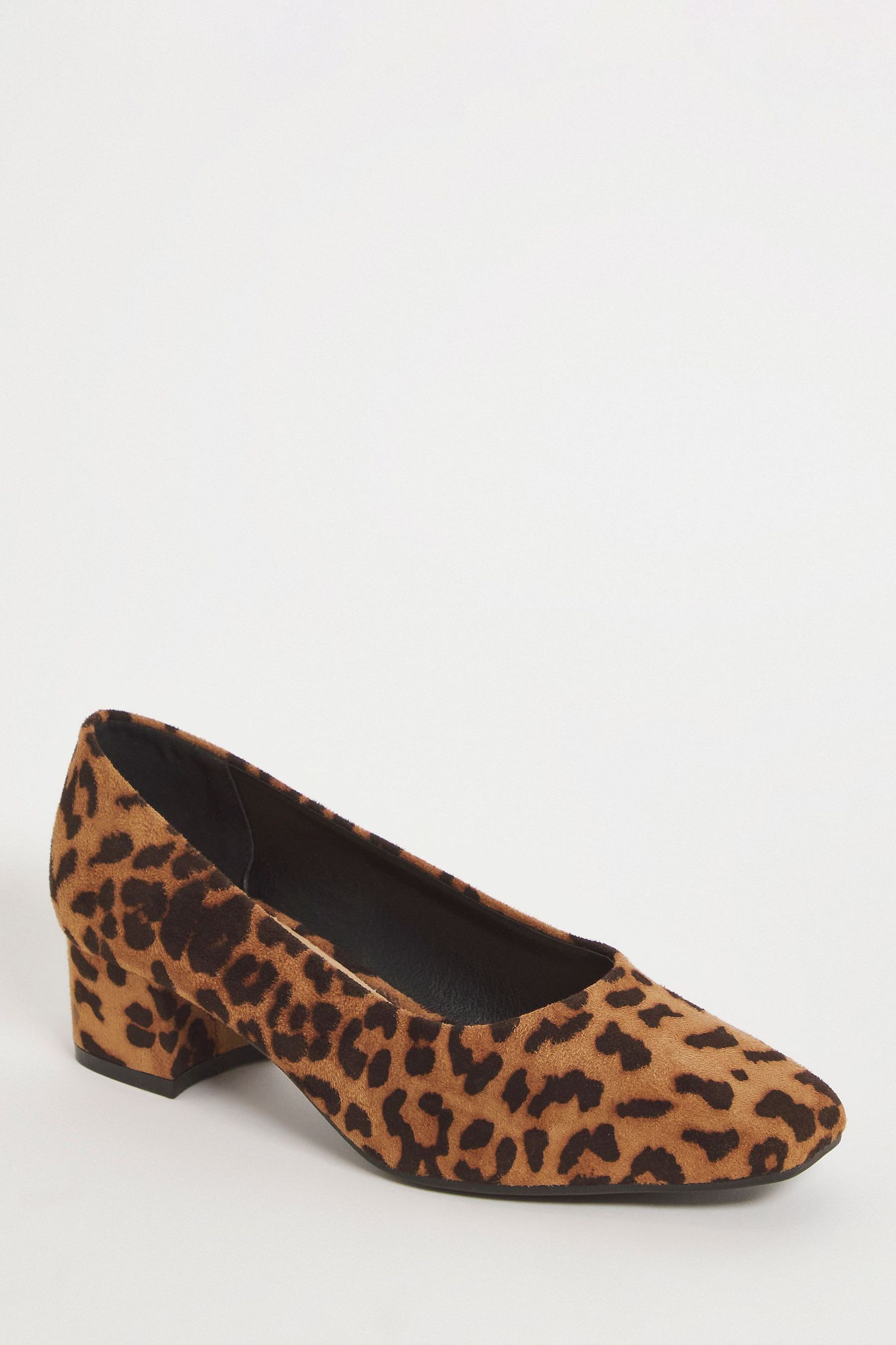 Animal print wide fit shoes 2025