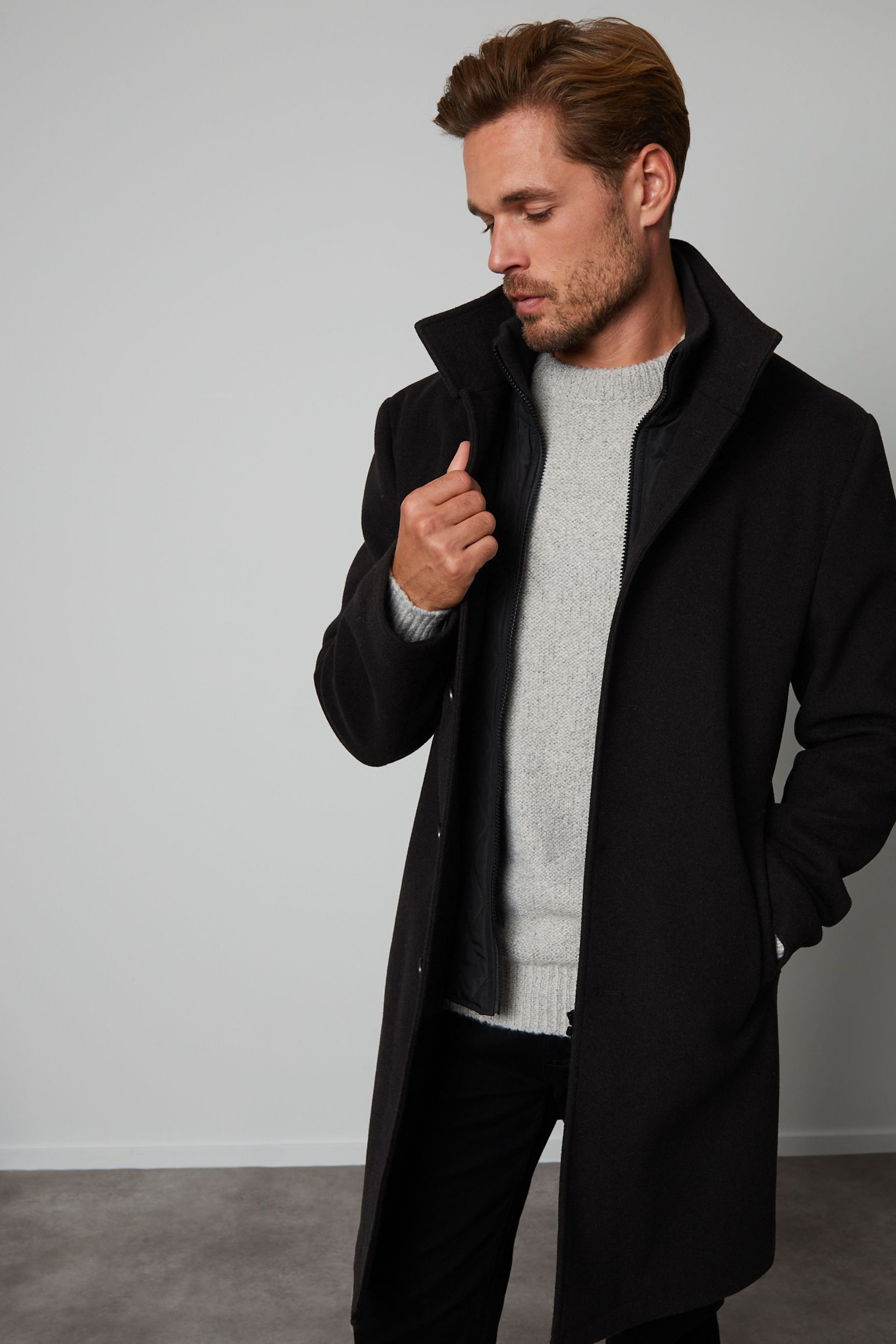 Wool car coat store with funnel neck