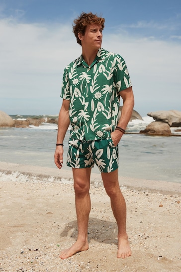 Green/Ecru Sun Regular Fit Printed Swim Shorts
