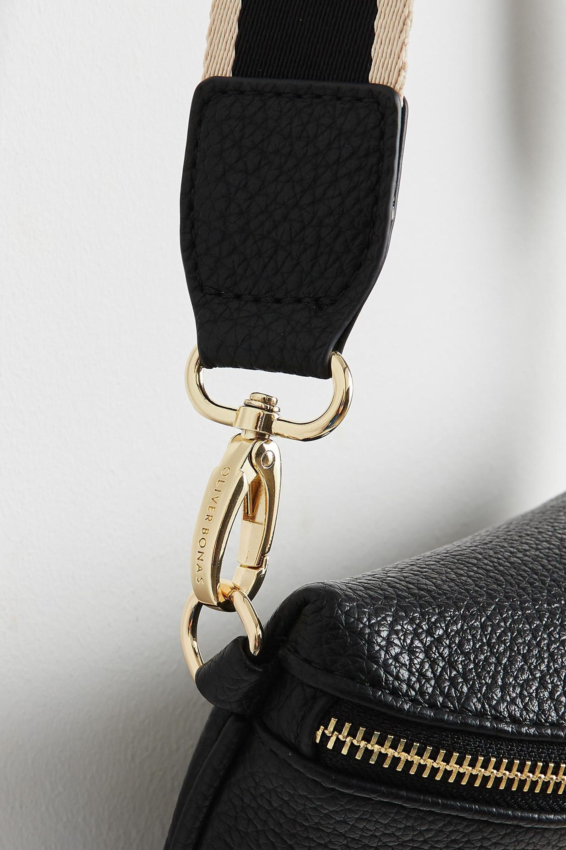 Black and gold belt bag outlet